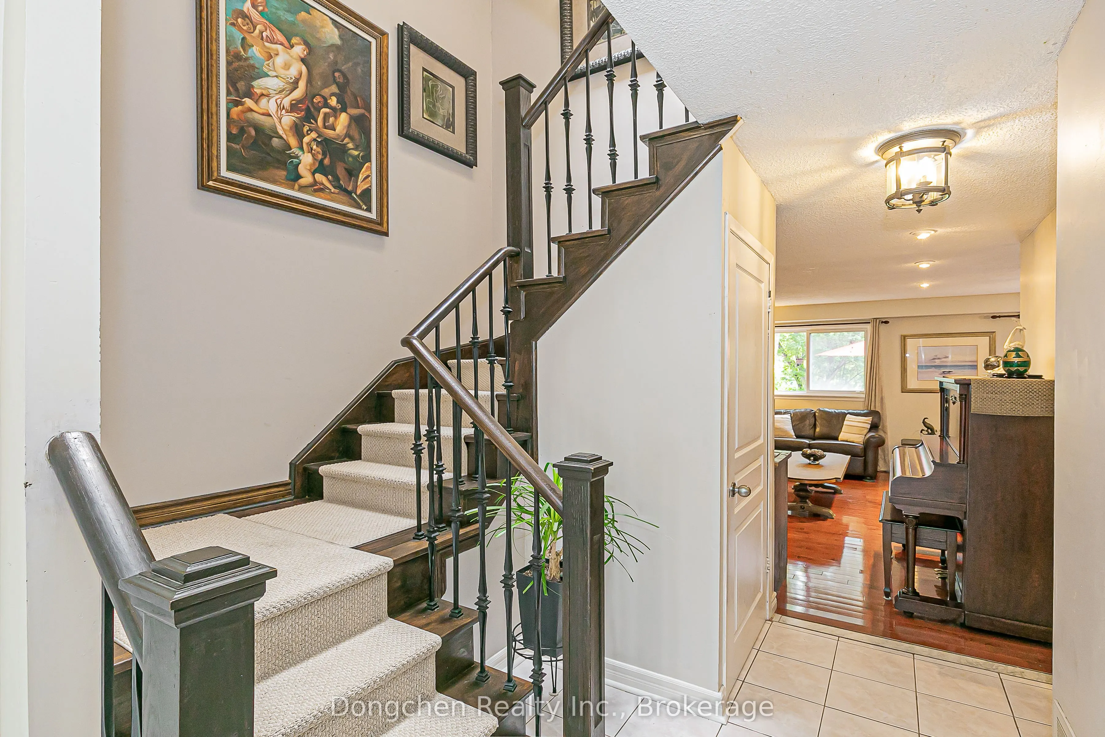 14 Carl Crescent