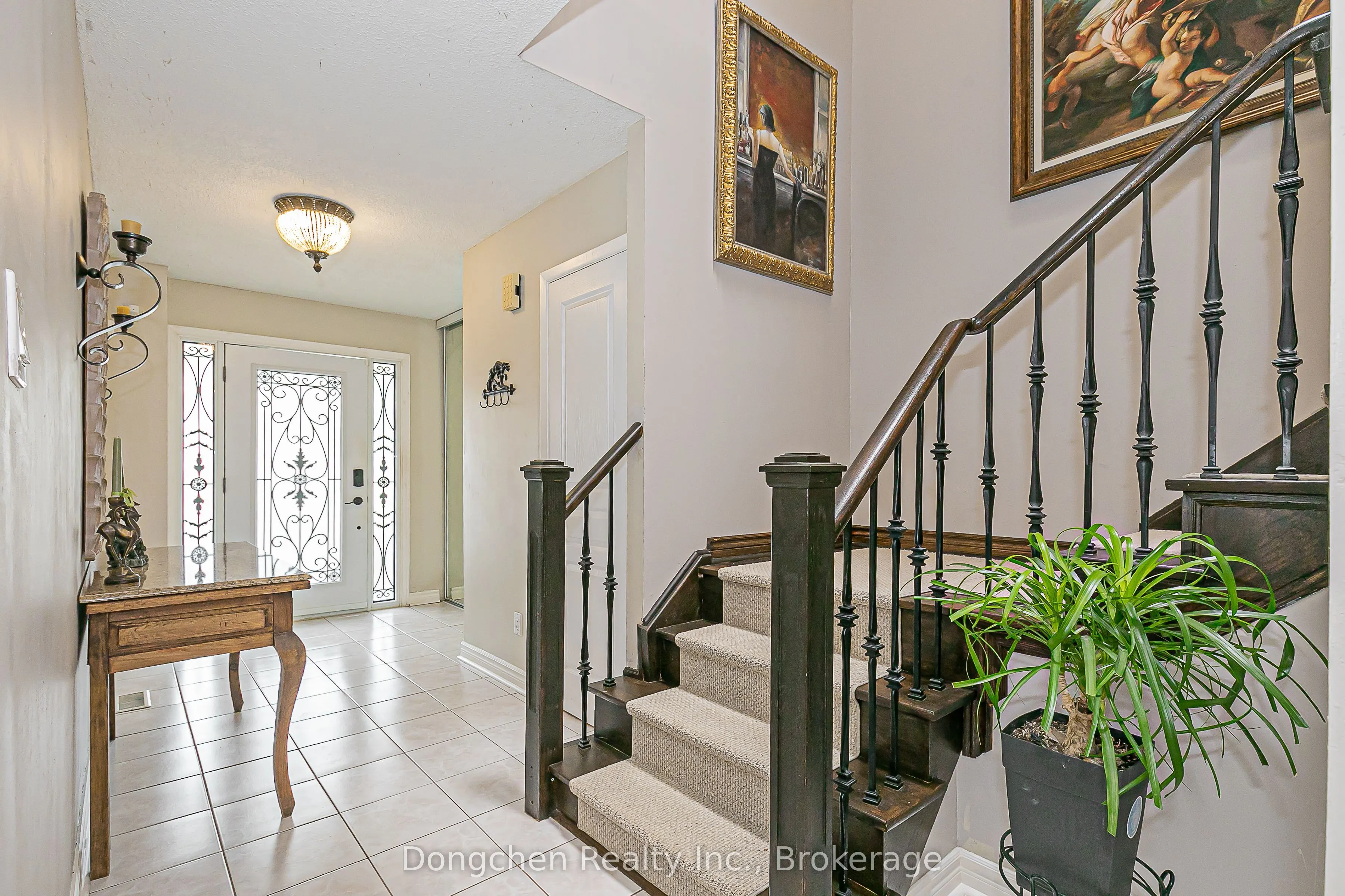 14 Carl Crescent