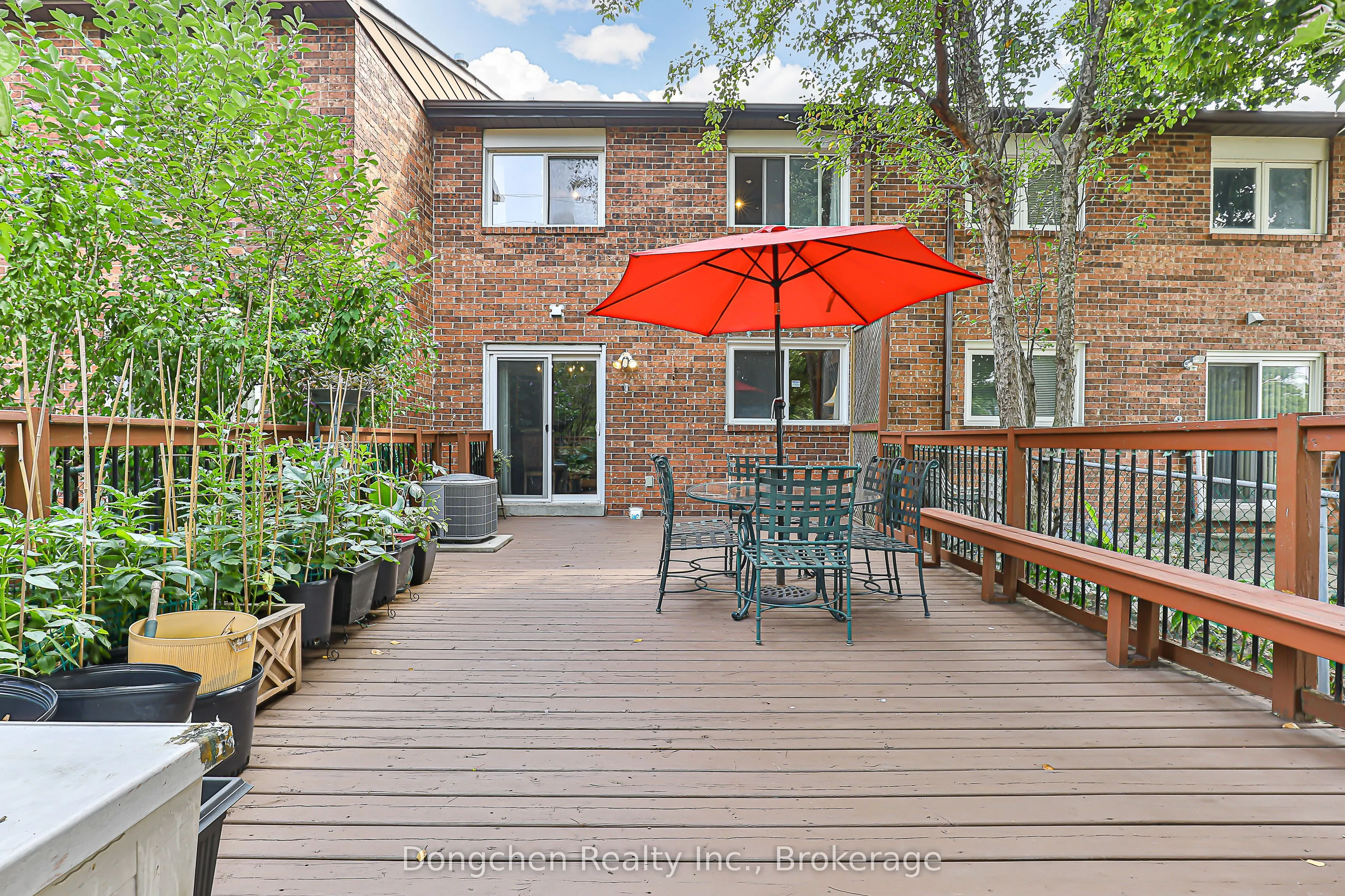 14 Carl Crescent