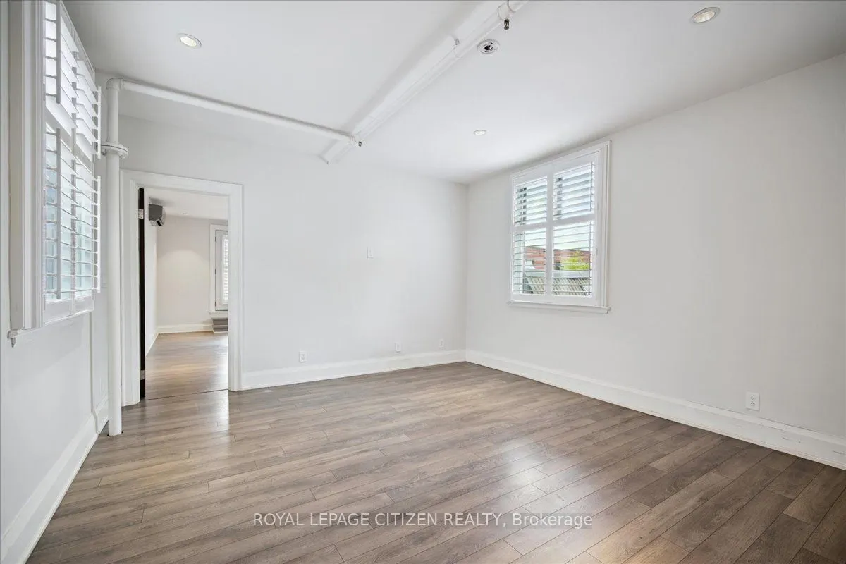 326 Carlaw Avenue, #201