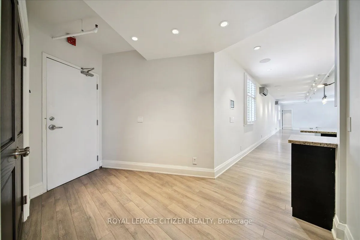 326 Carlaw Avenue, #201
