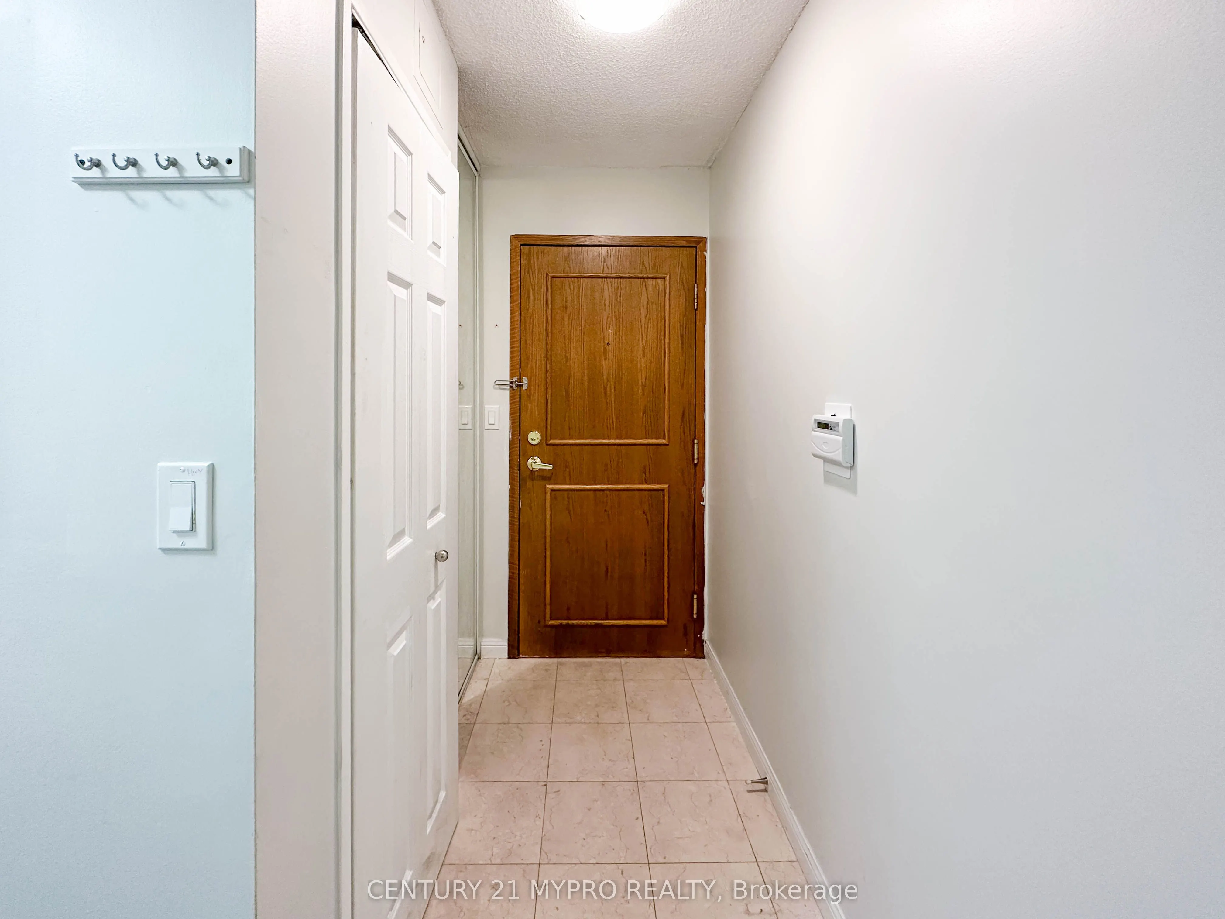 8 Lee Centre Drive, #913