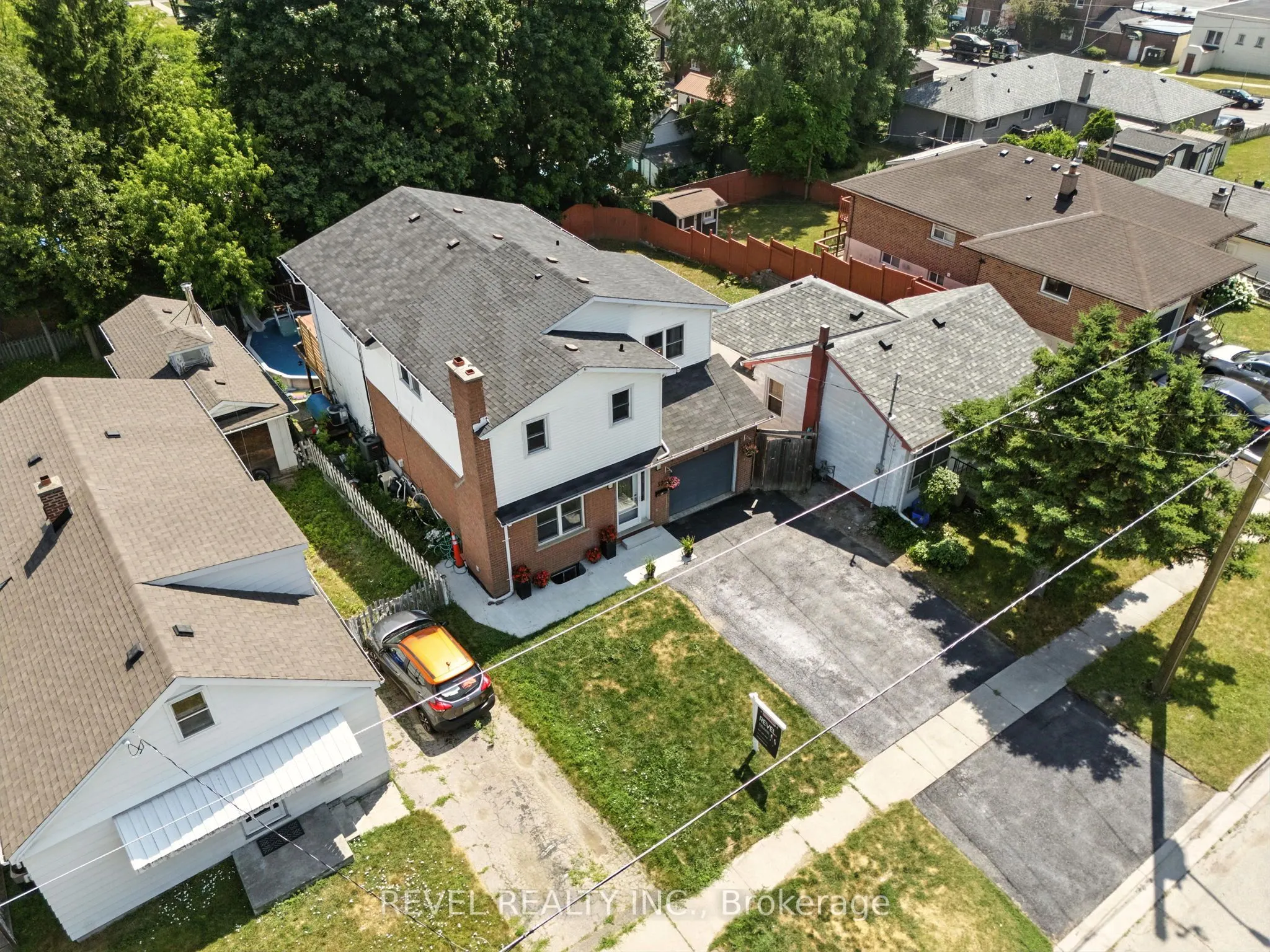 57 Rosehill Boulevard