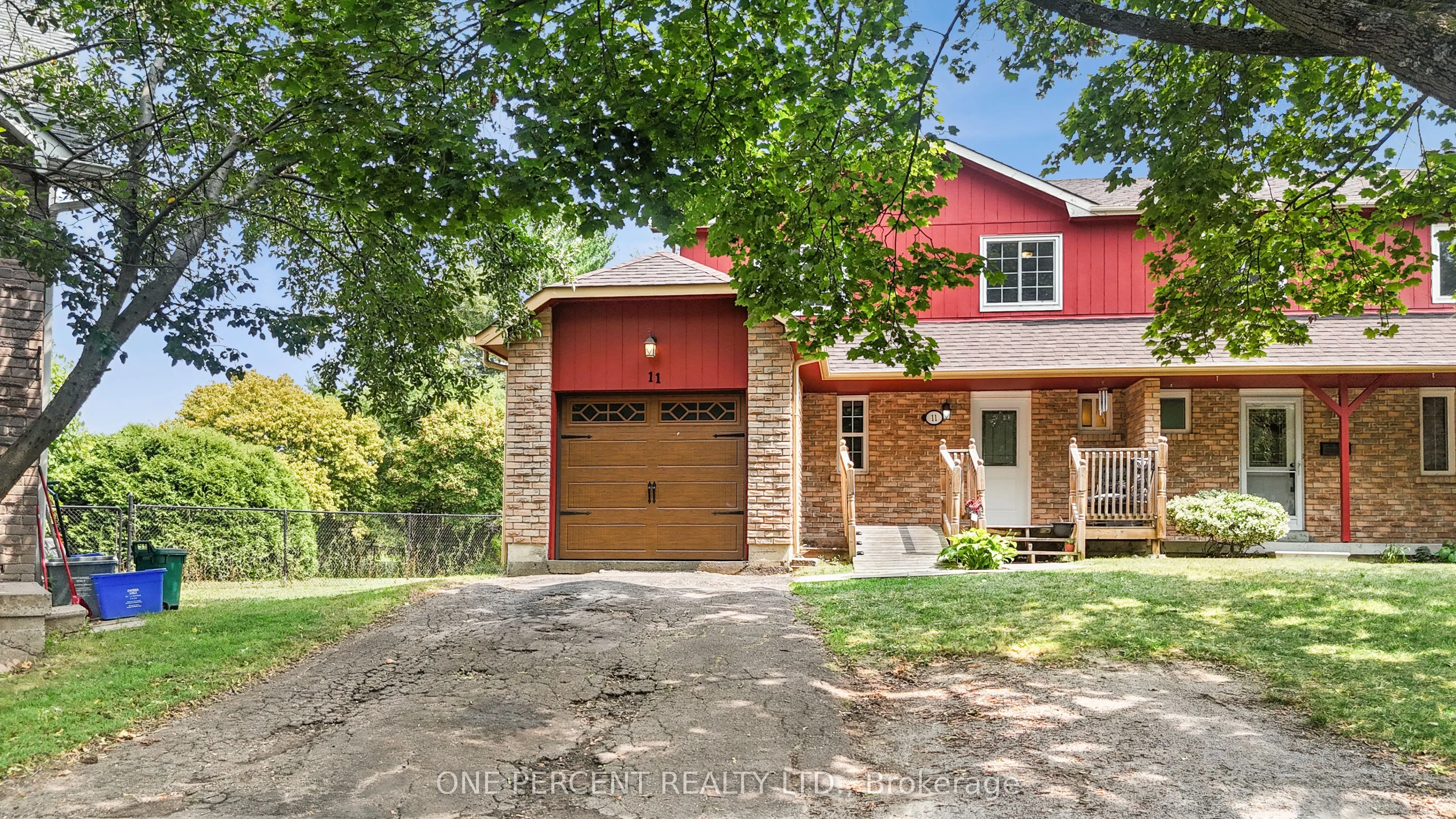 11 Beecroft Court
