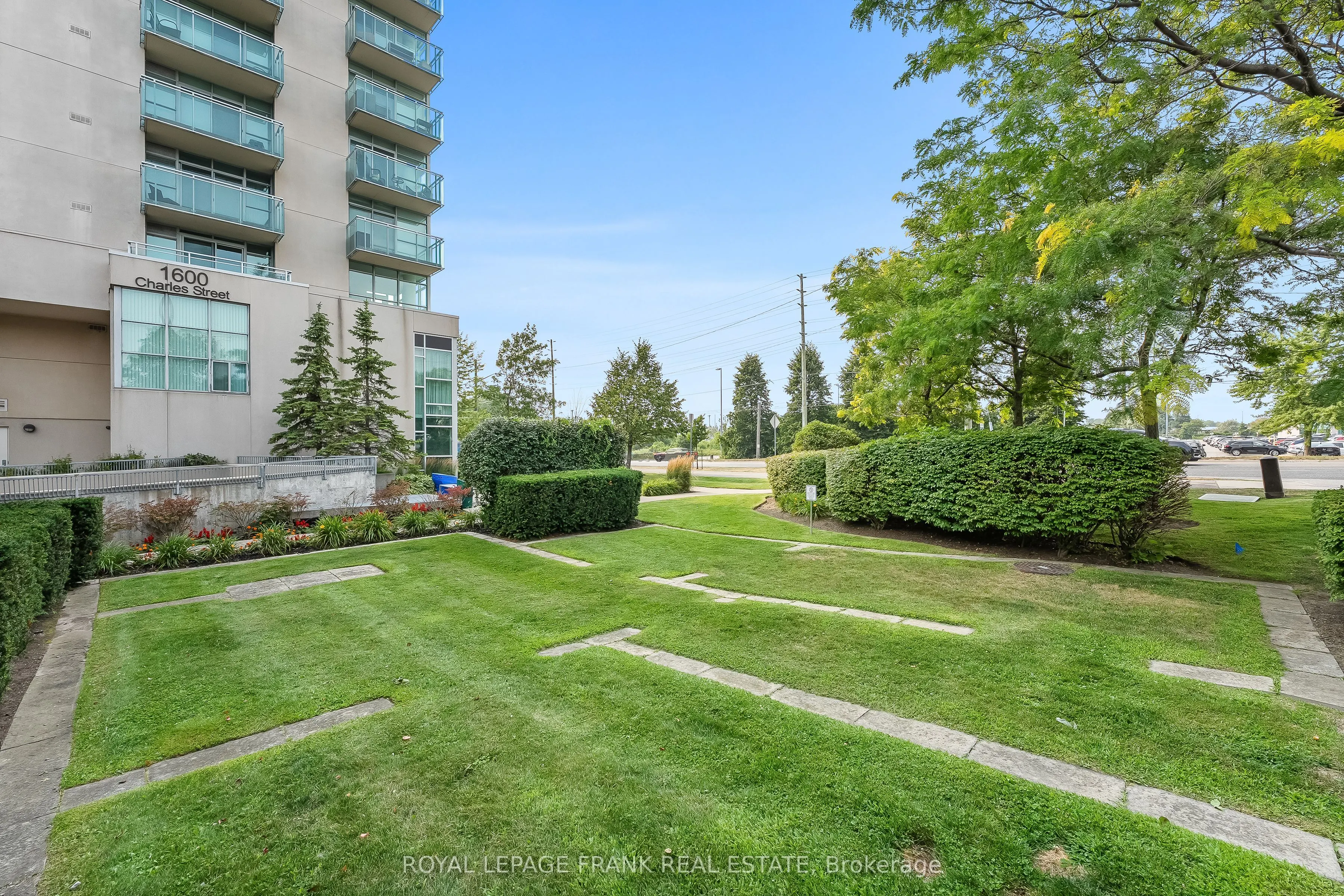 1600 Charles Street, #705
