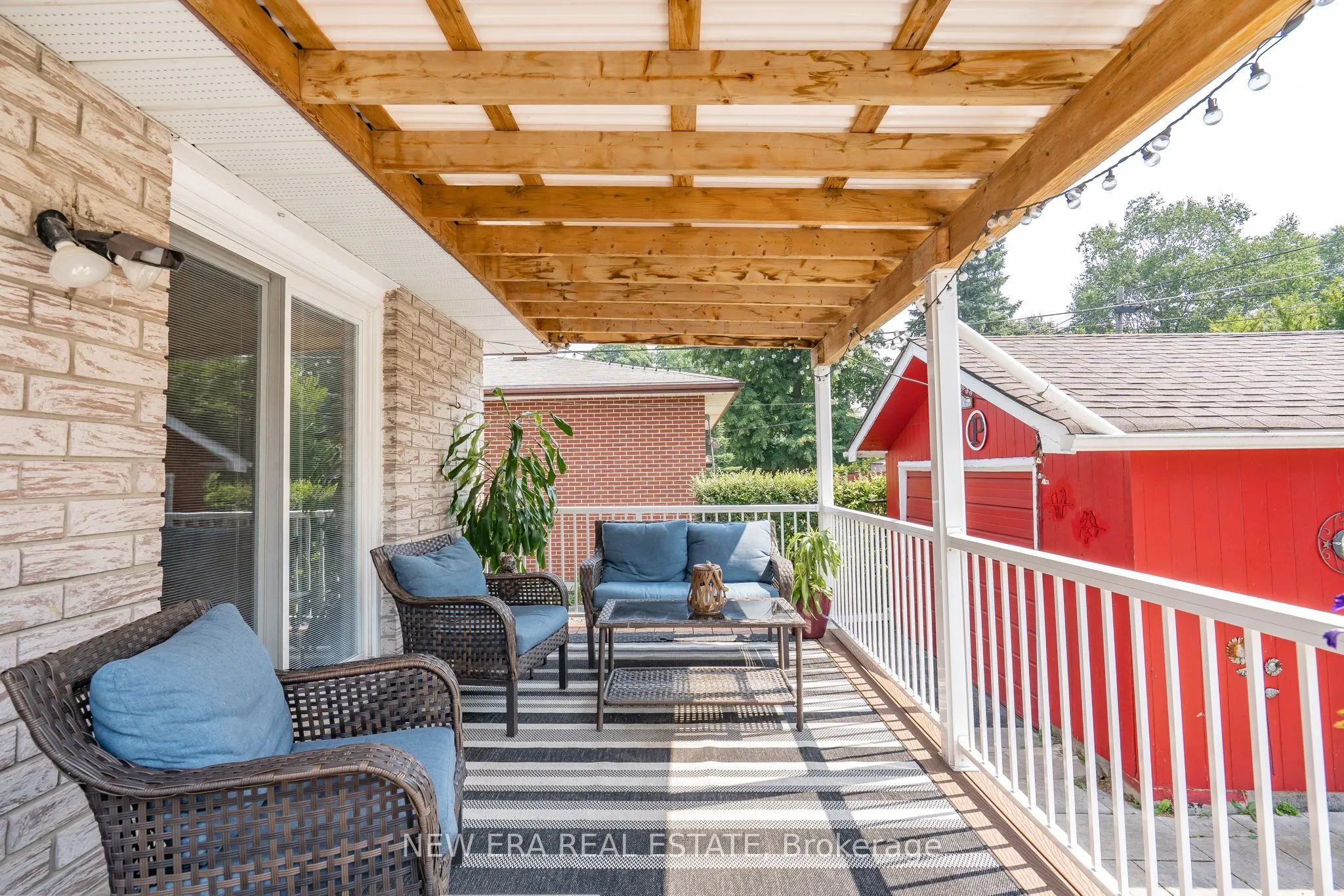 258 Nipigon Street