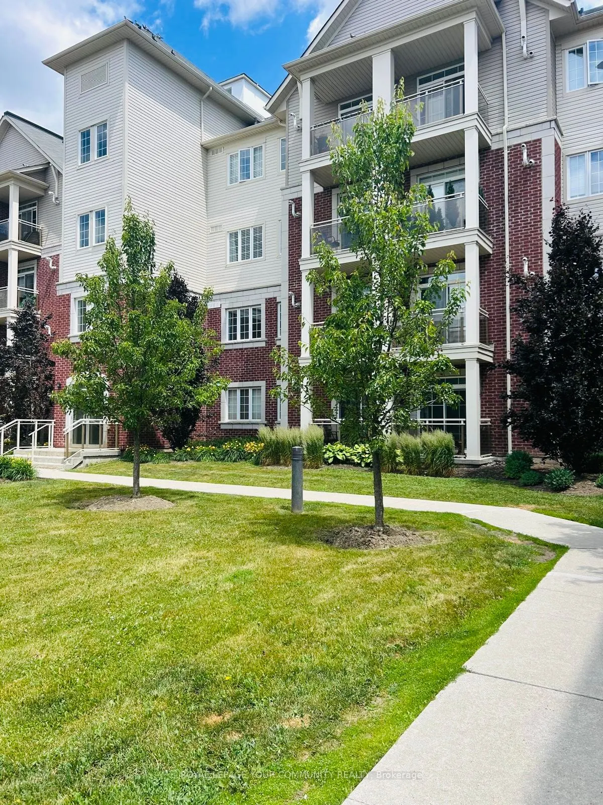 80 Aspen Springs Drive, #102