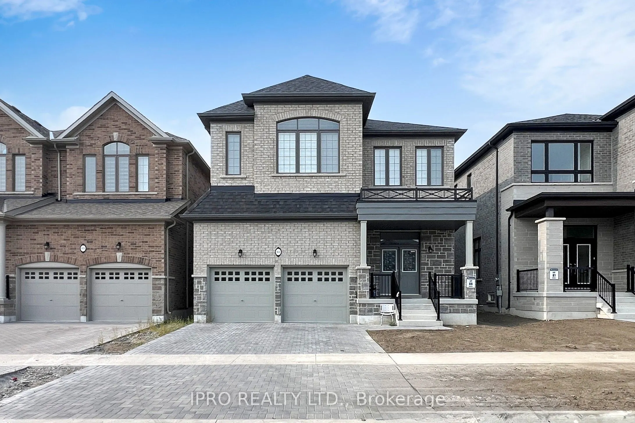 905 Rexton Drive