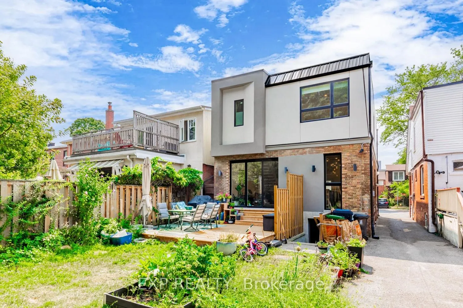 1043 Logan Avenue