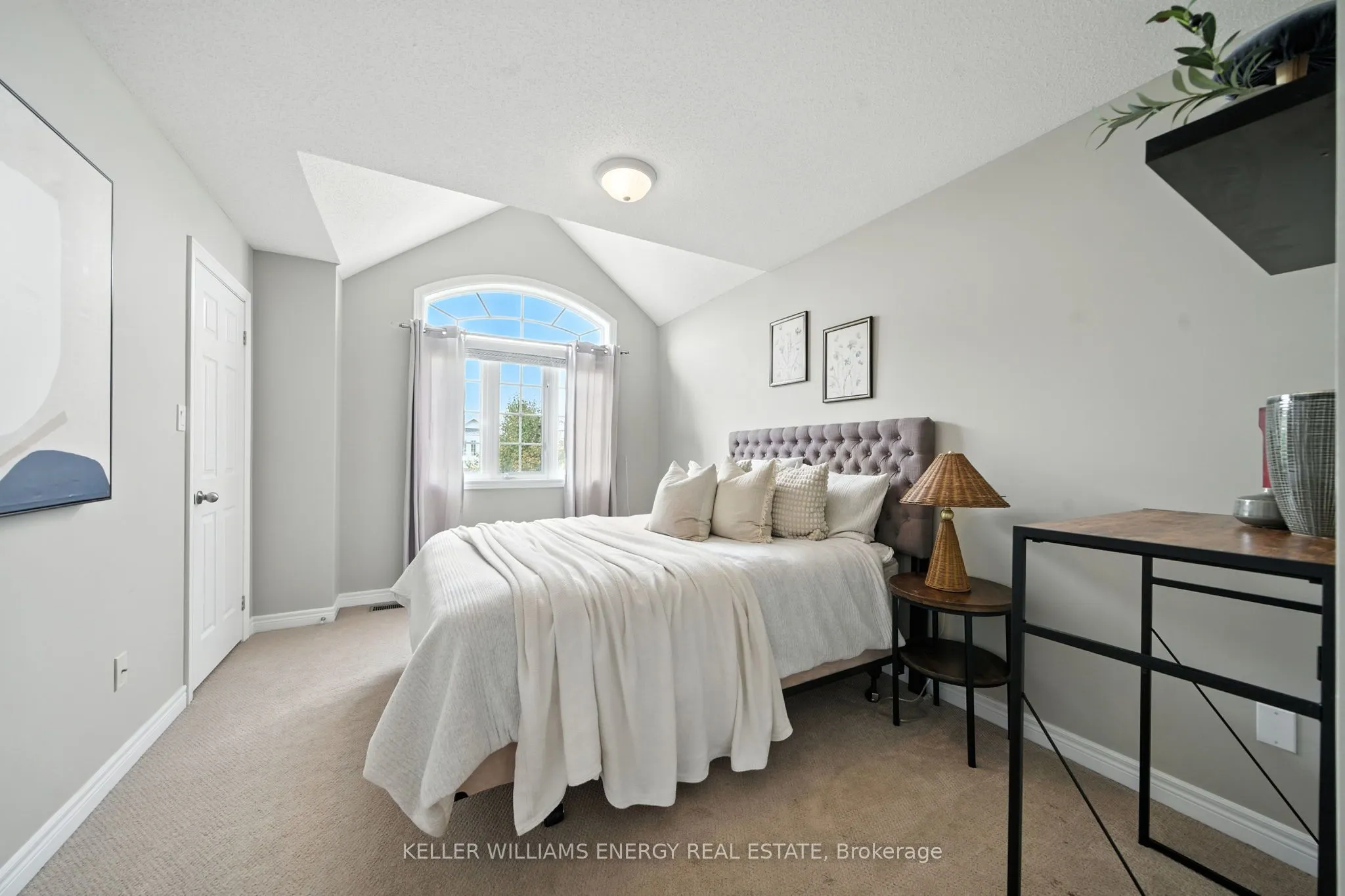 107 Hockley Avenue