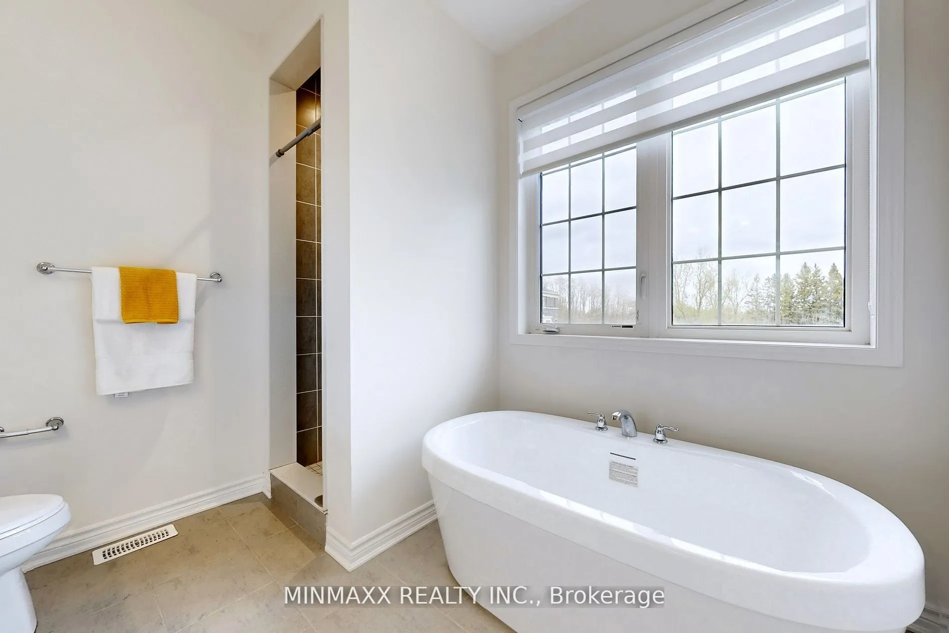 3050 Hollyberry Trail