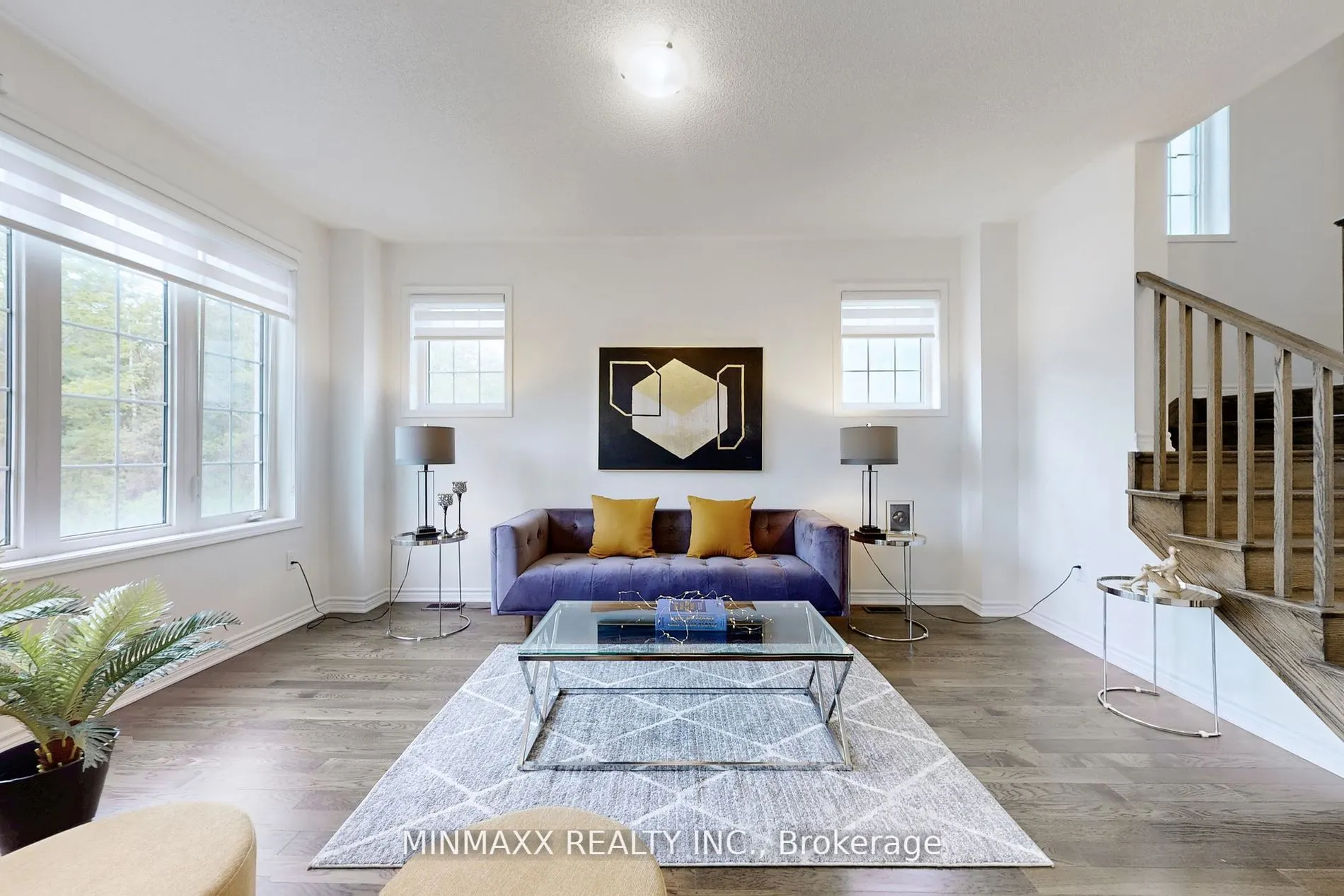 3050 Hollyberry Trail