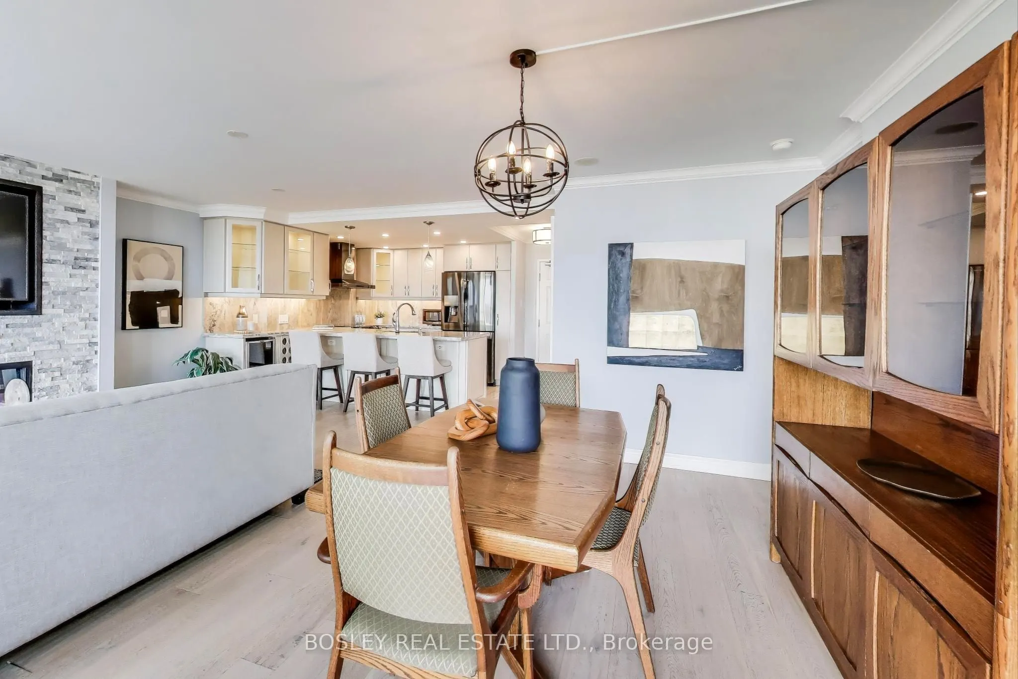 1880 Valley Farm Road, #926