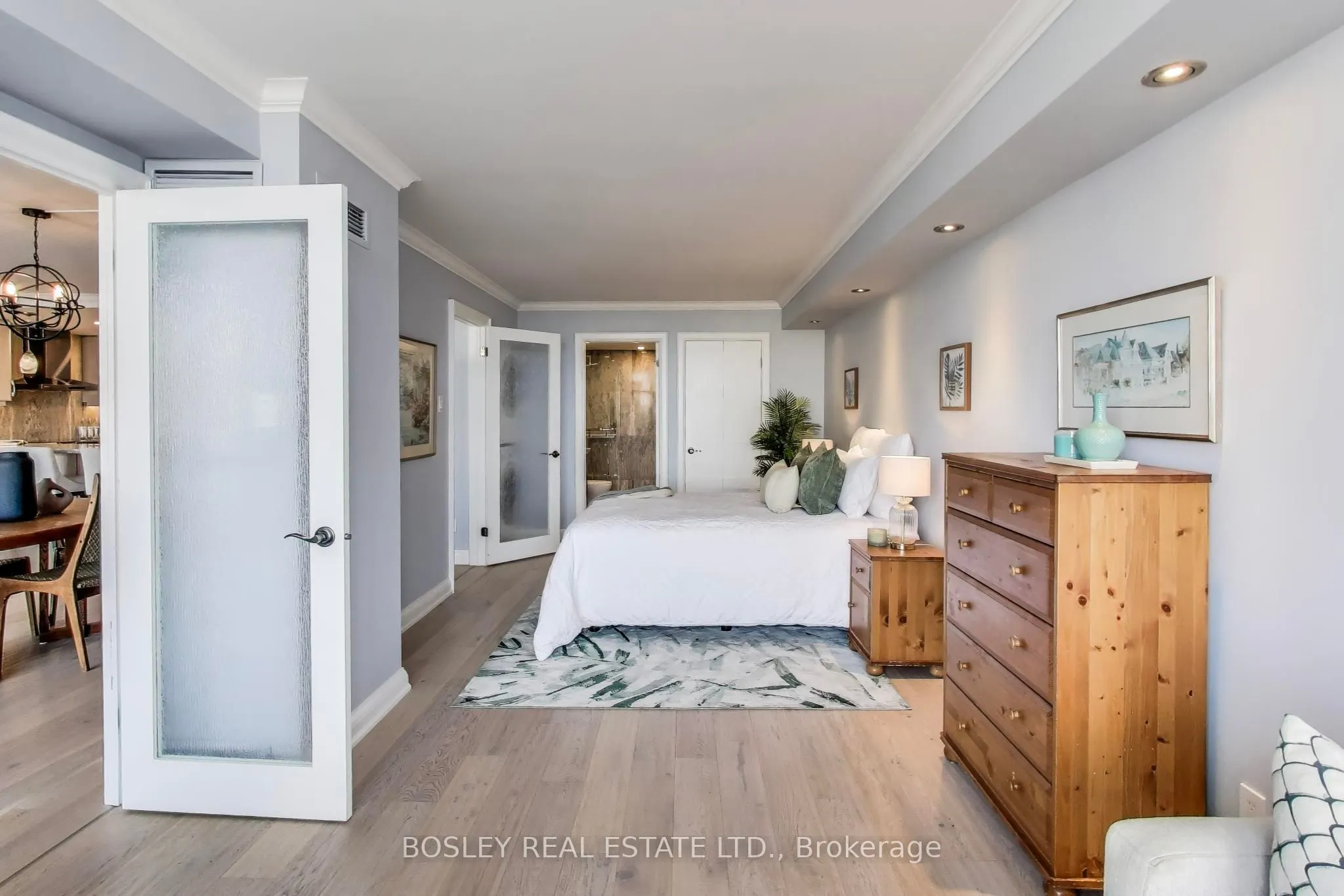 1880 Valley Farm Road, #926