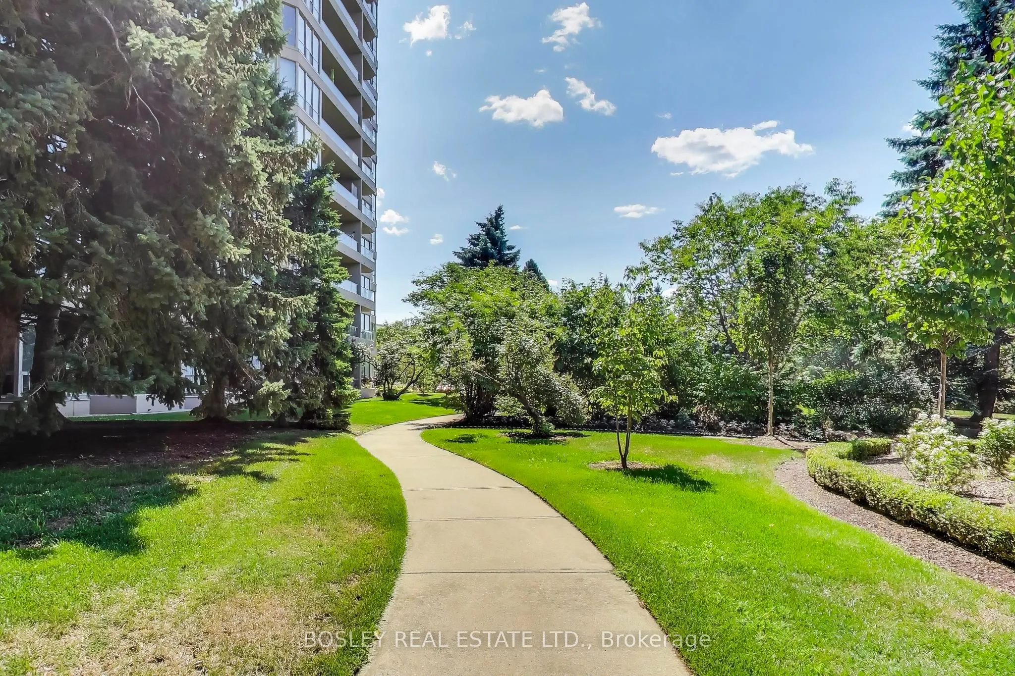 1880 Valley Farm Road, #926