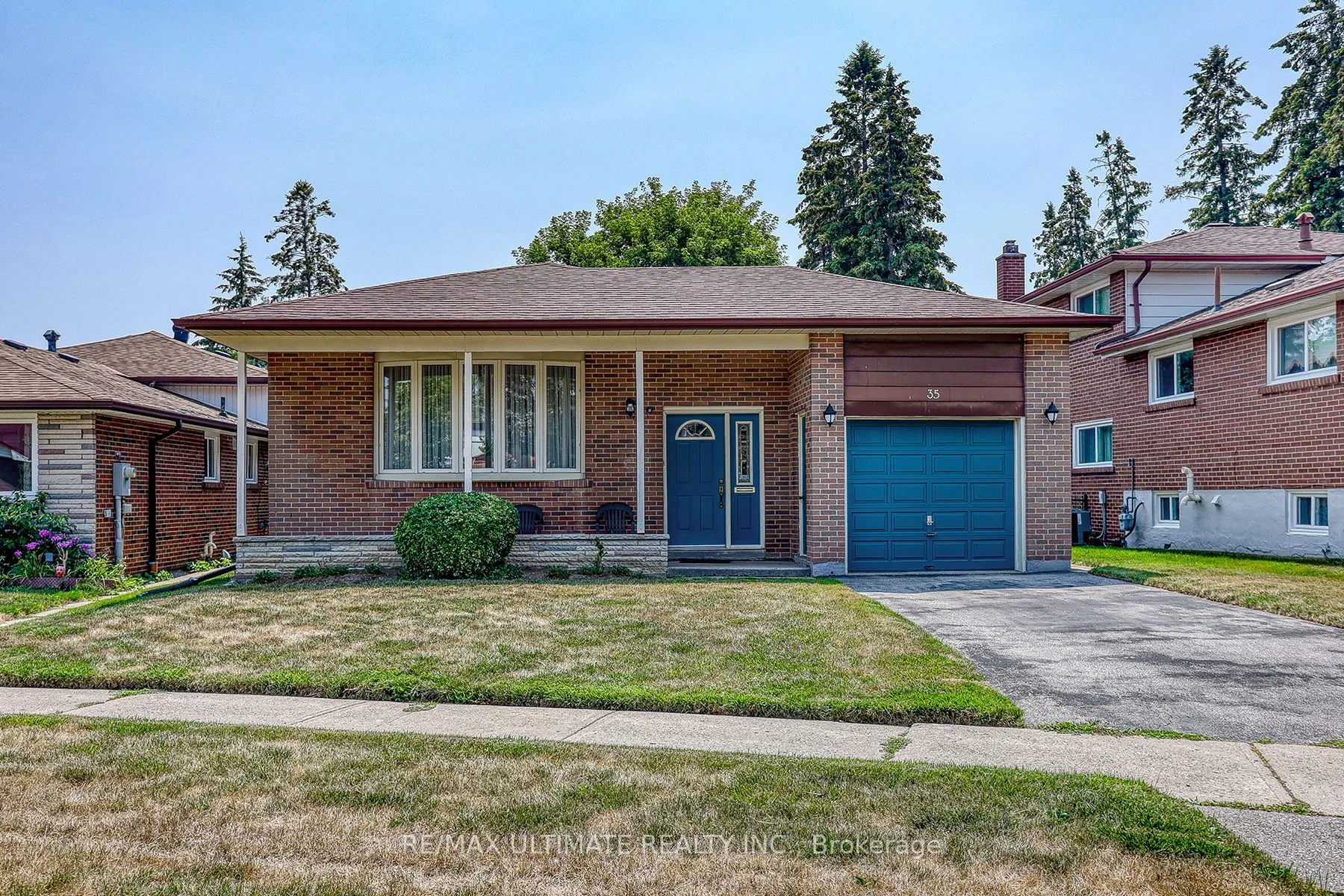 35 Chipper Crescent