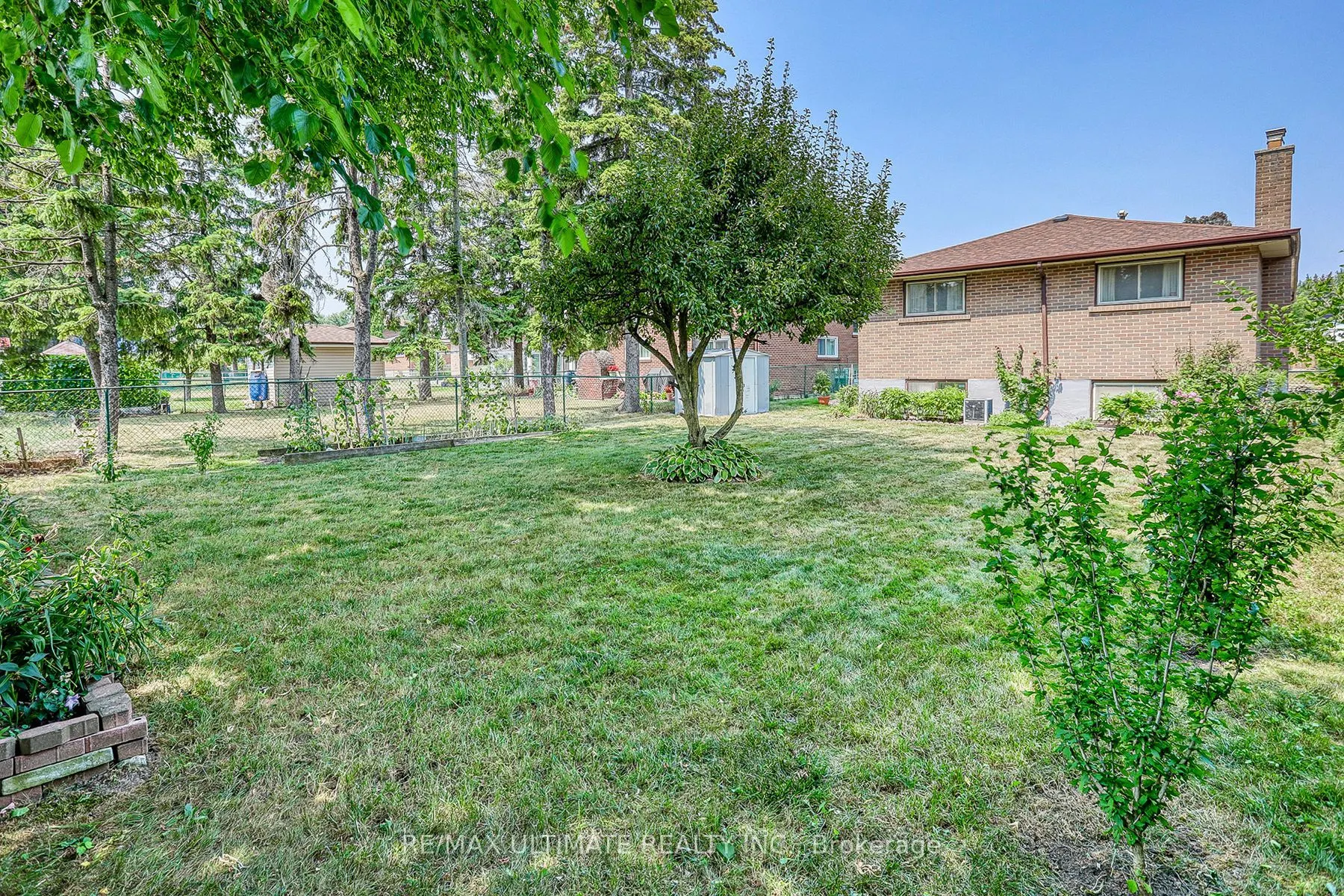35 Chipper Crescent
