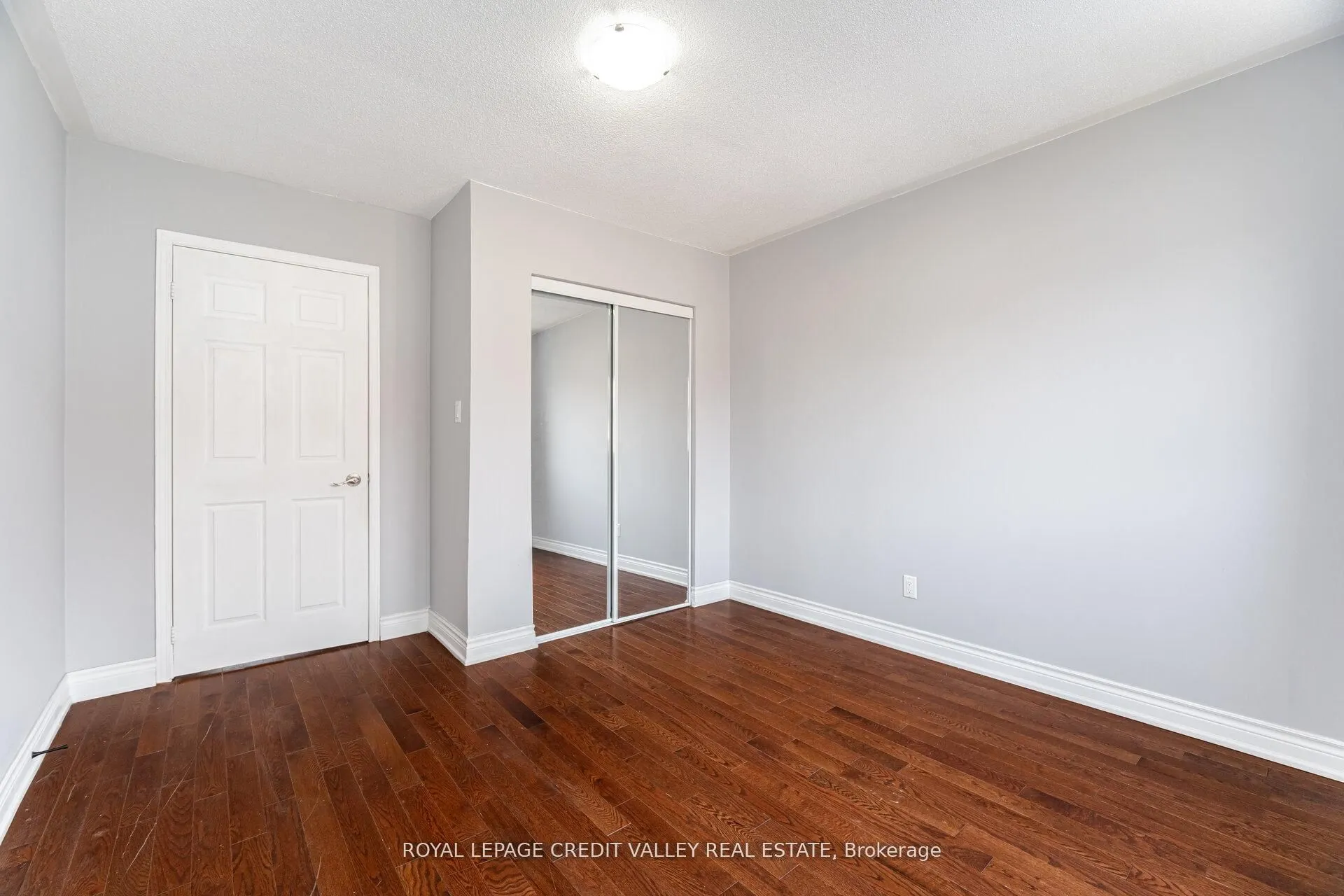 12 Greenhalf Drive