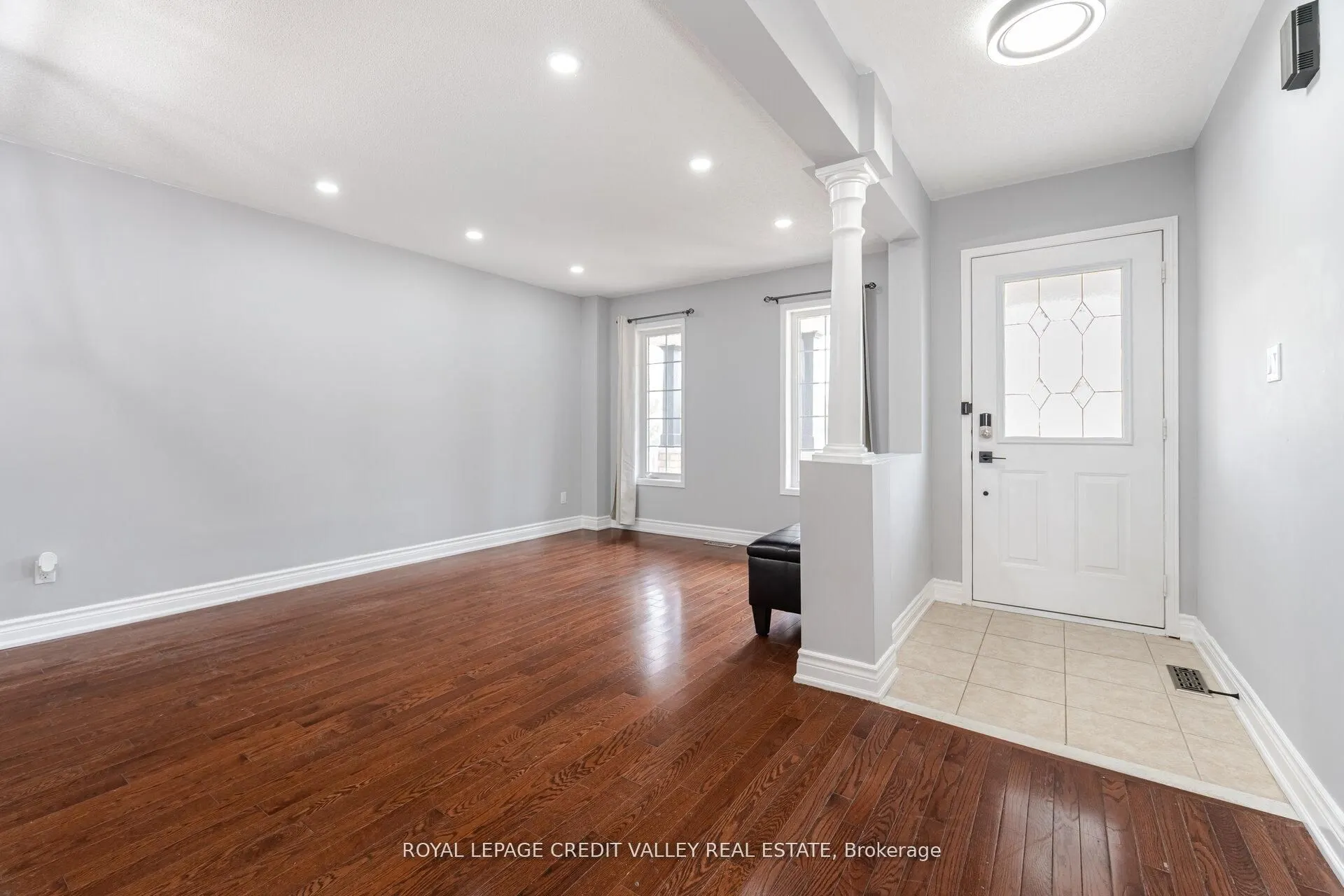 12 Greenhalf Drive
