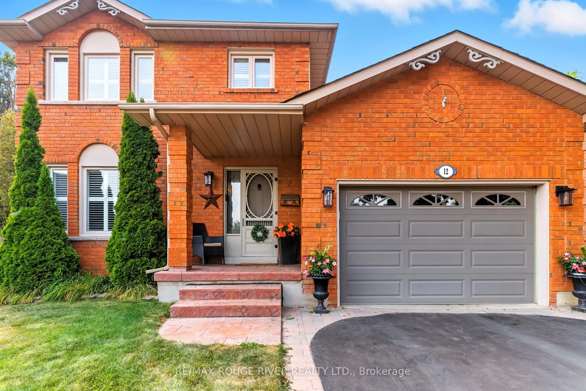 12 Limestone Crescent