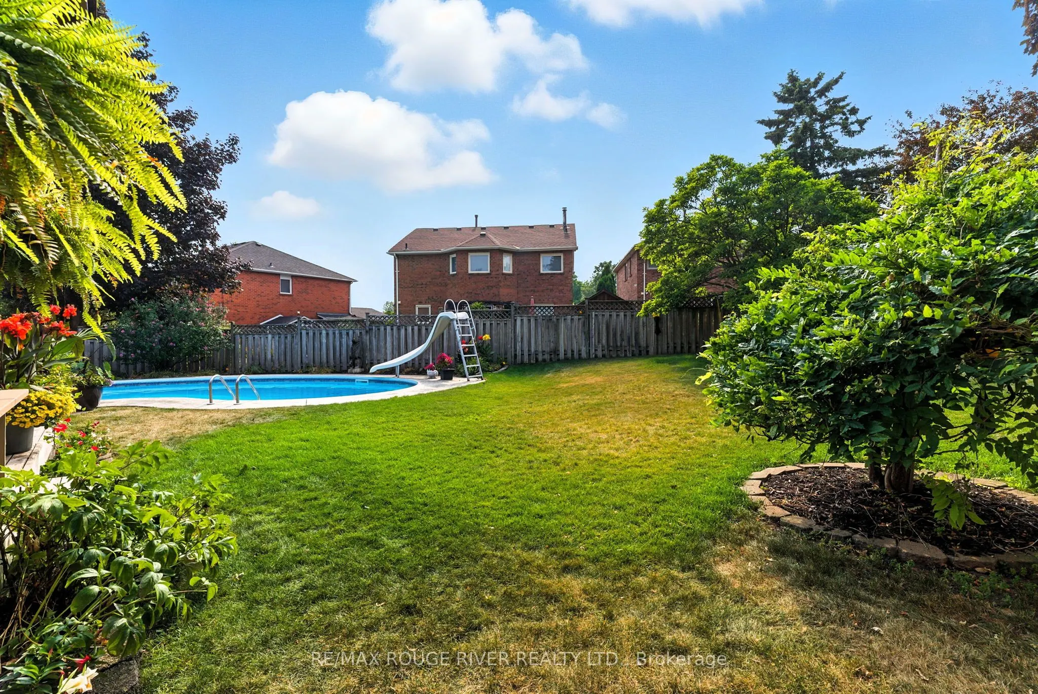 12 Limestone Crescent
