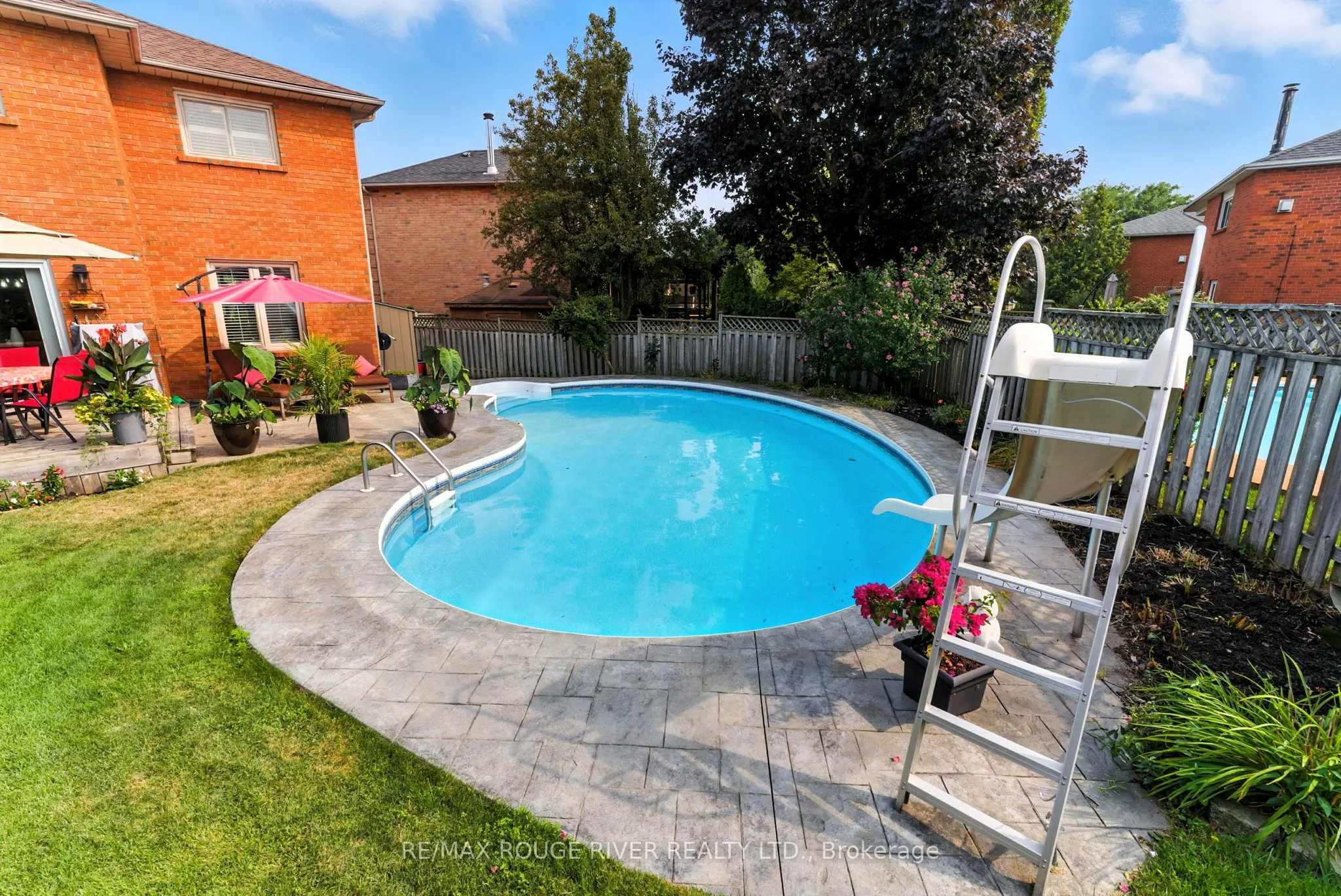 12 Limestone Crescent