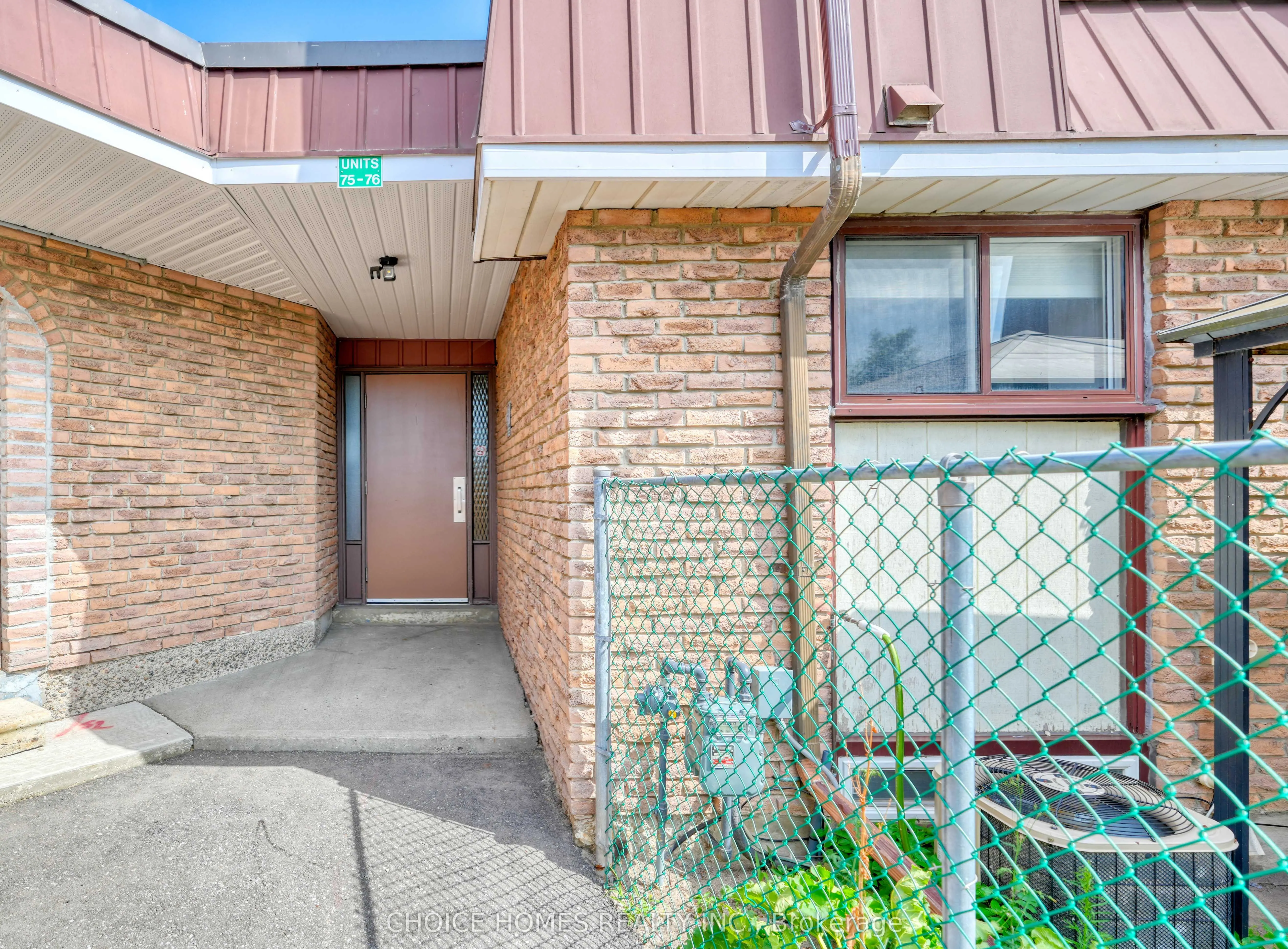 1333 Mary Street N, #75