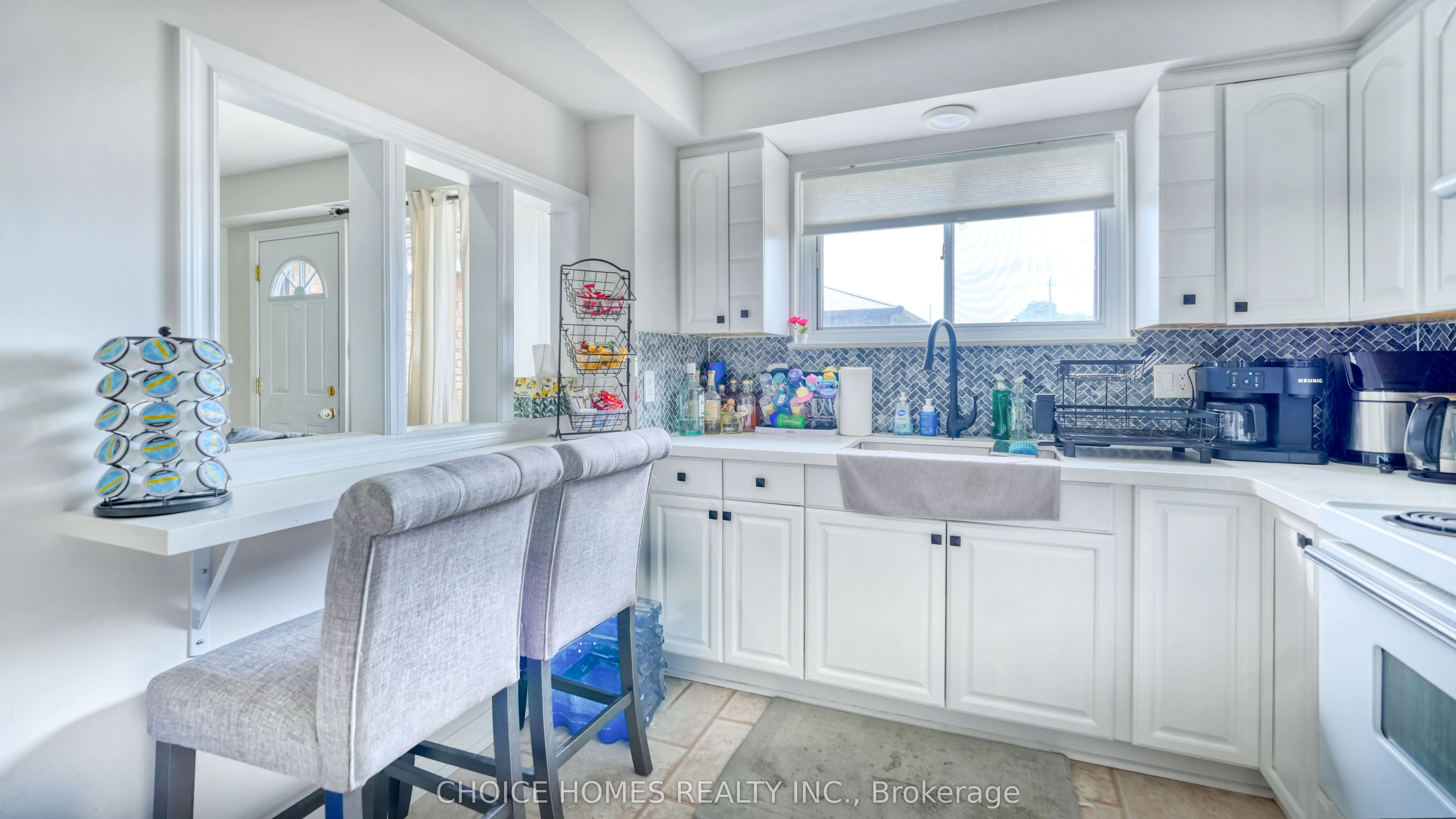 1333 Mary Street N, #75