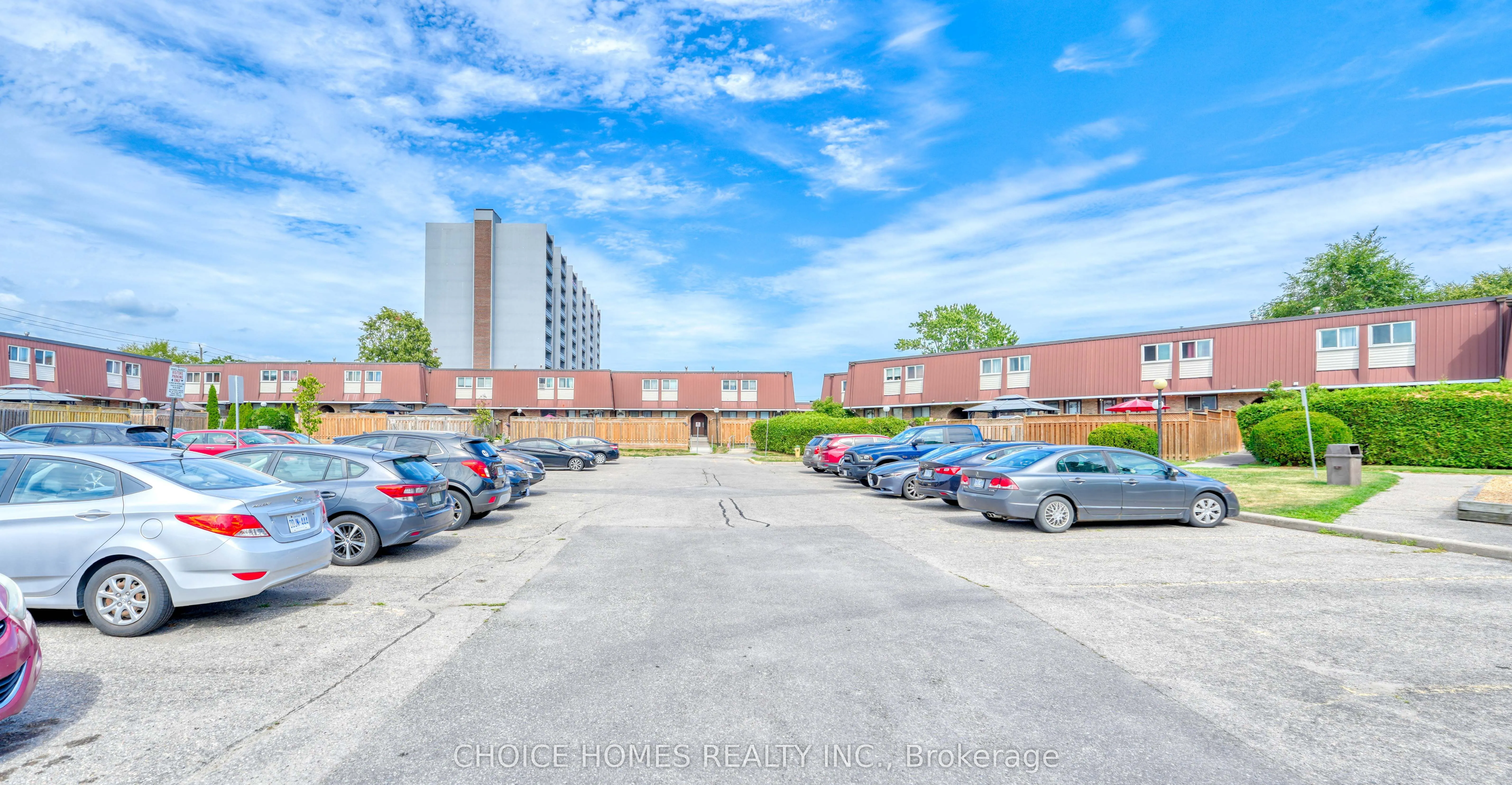 1333 Mary Street N, #75