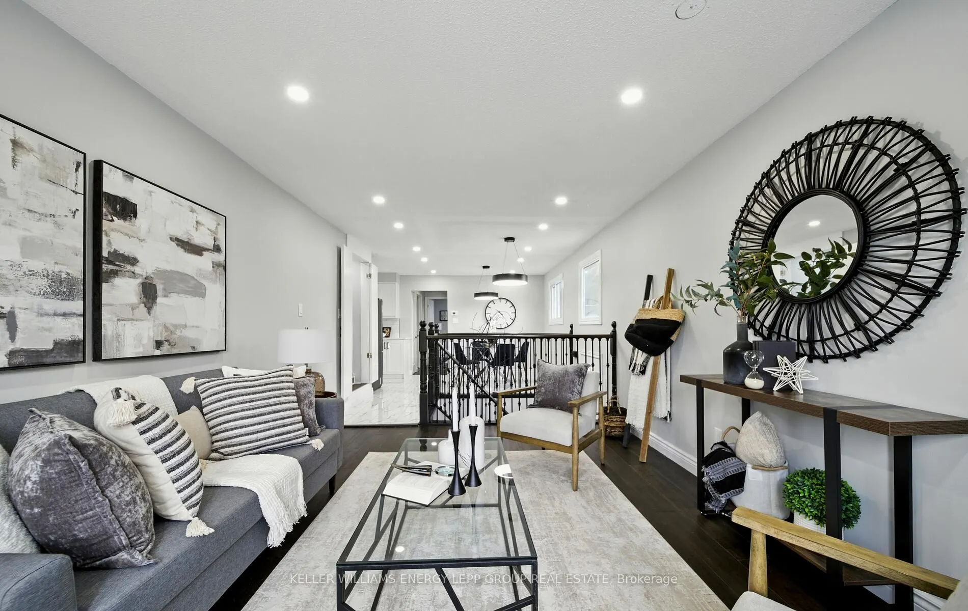 246 Lakeview Park Avenue