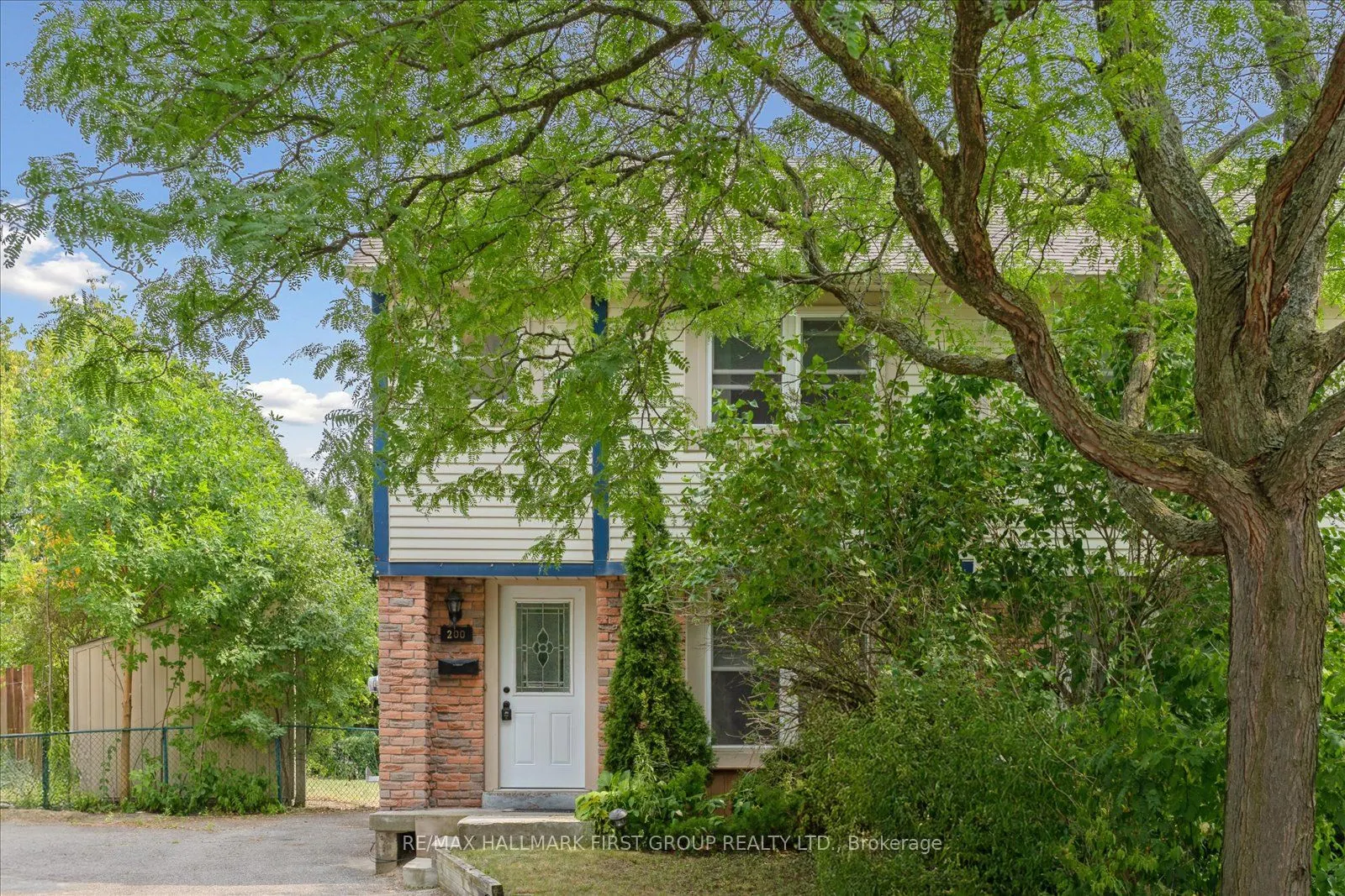 200 Northminster Court