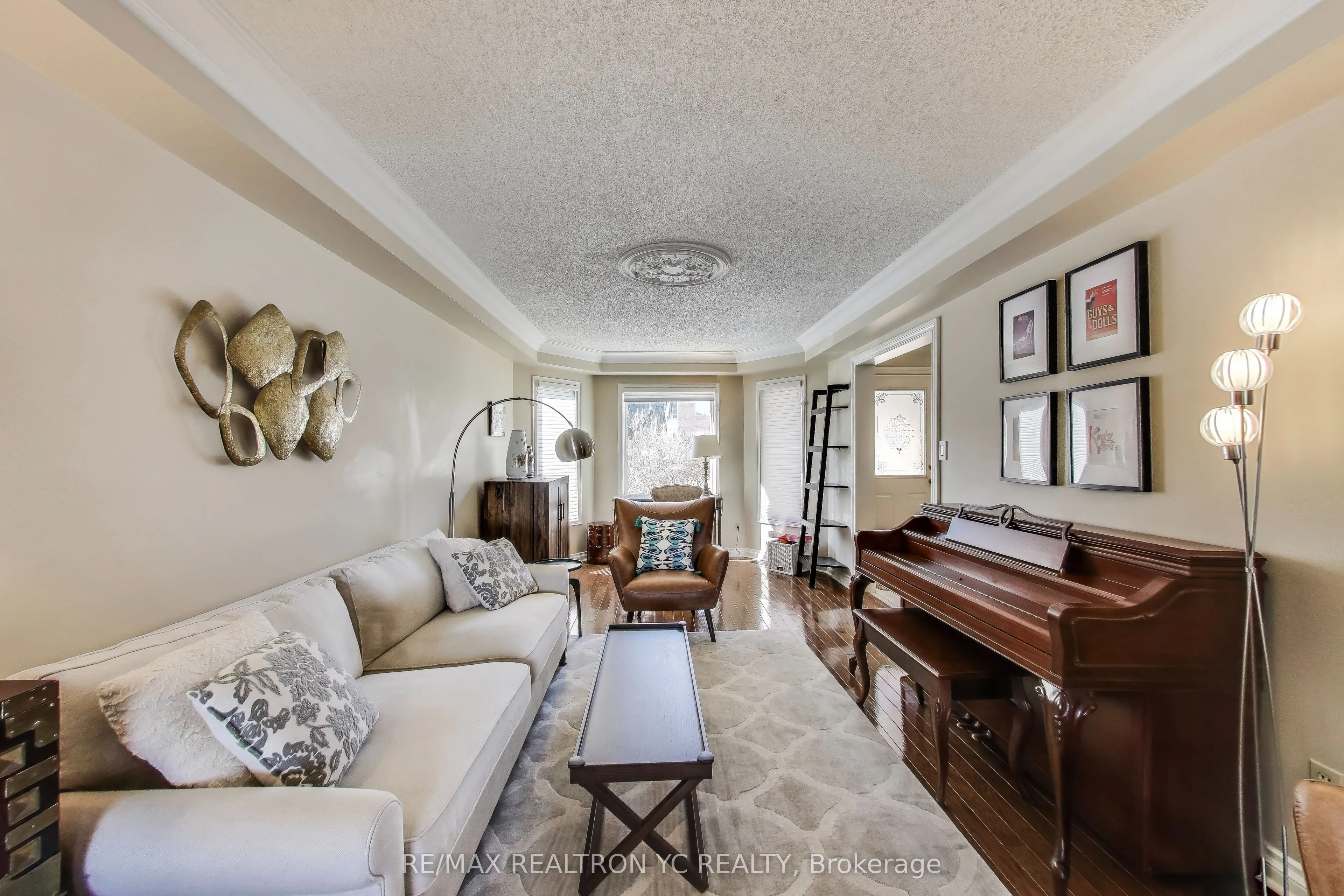 896 Darwin Drive