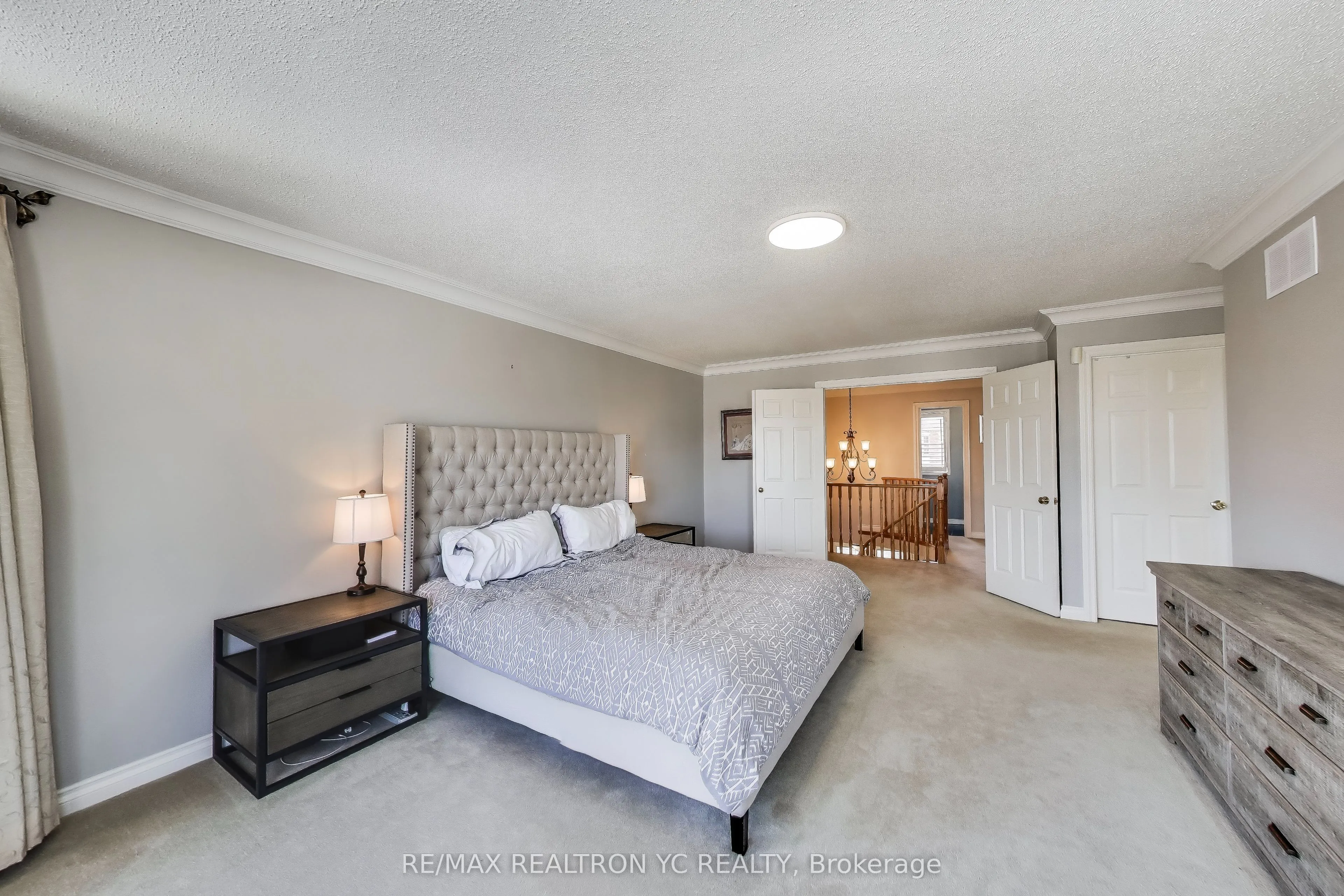 896 Darwin Drive