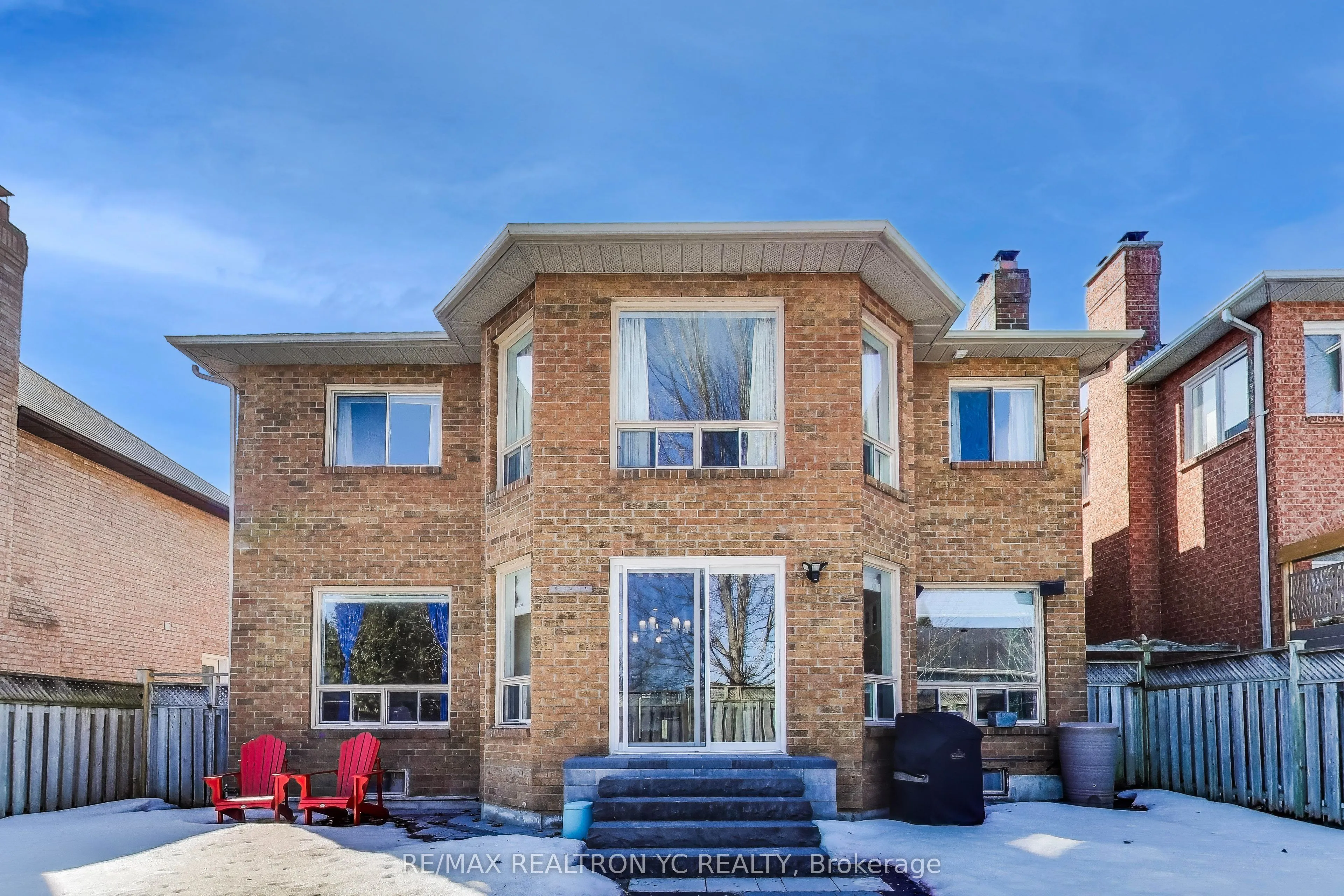 896 Darwin Drive