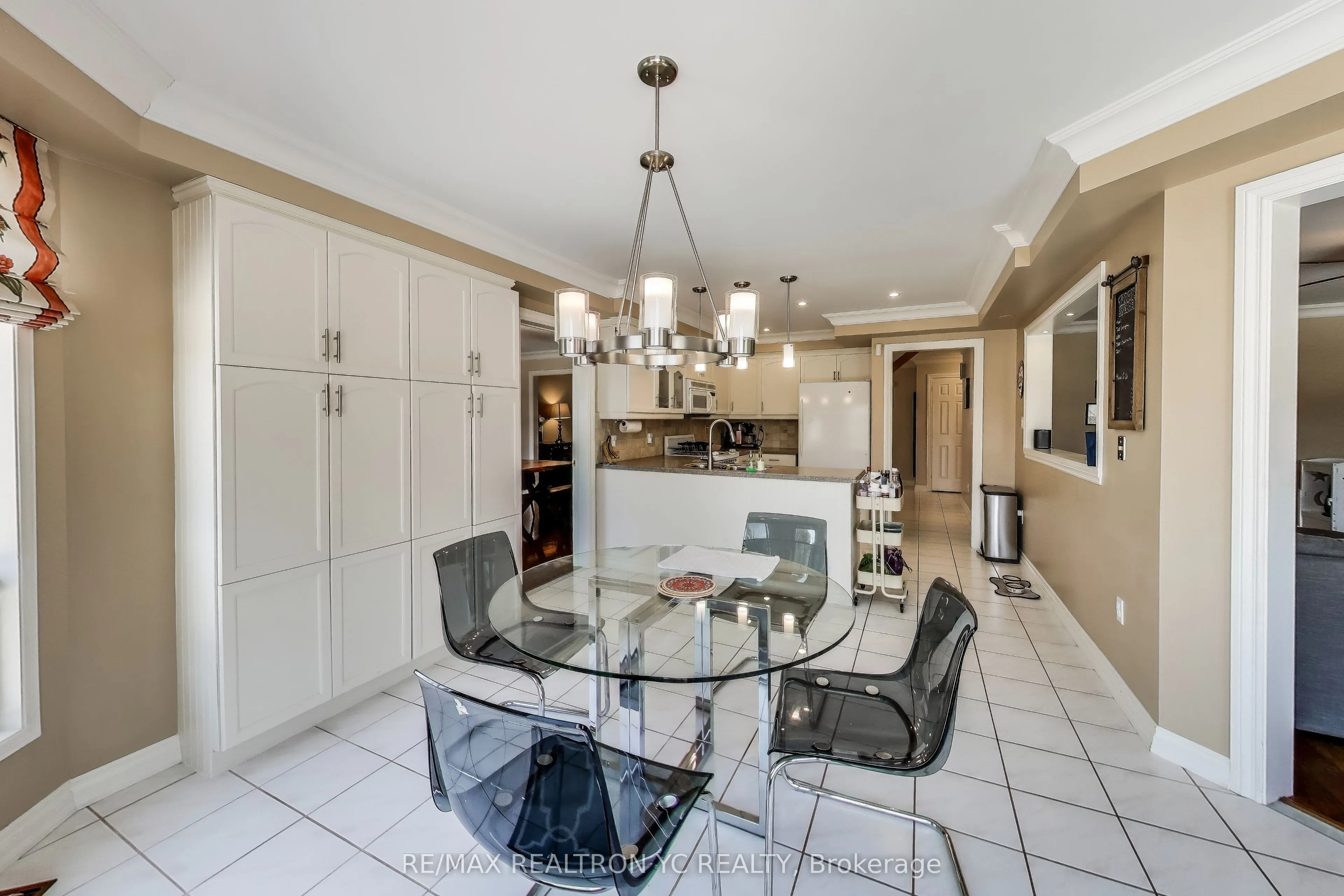 896 Darwin Drive