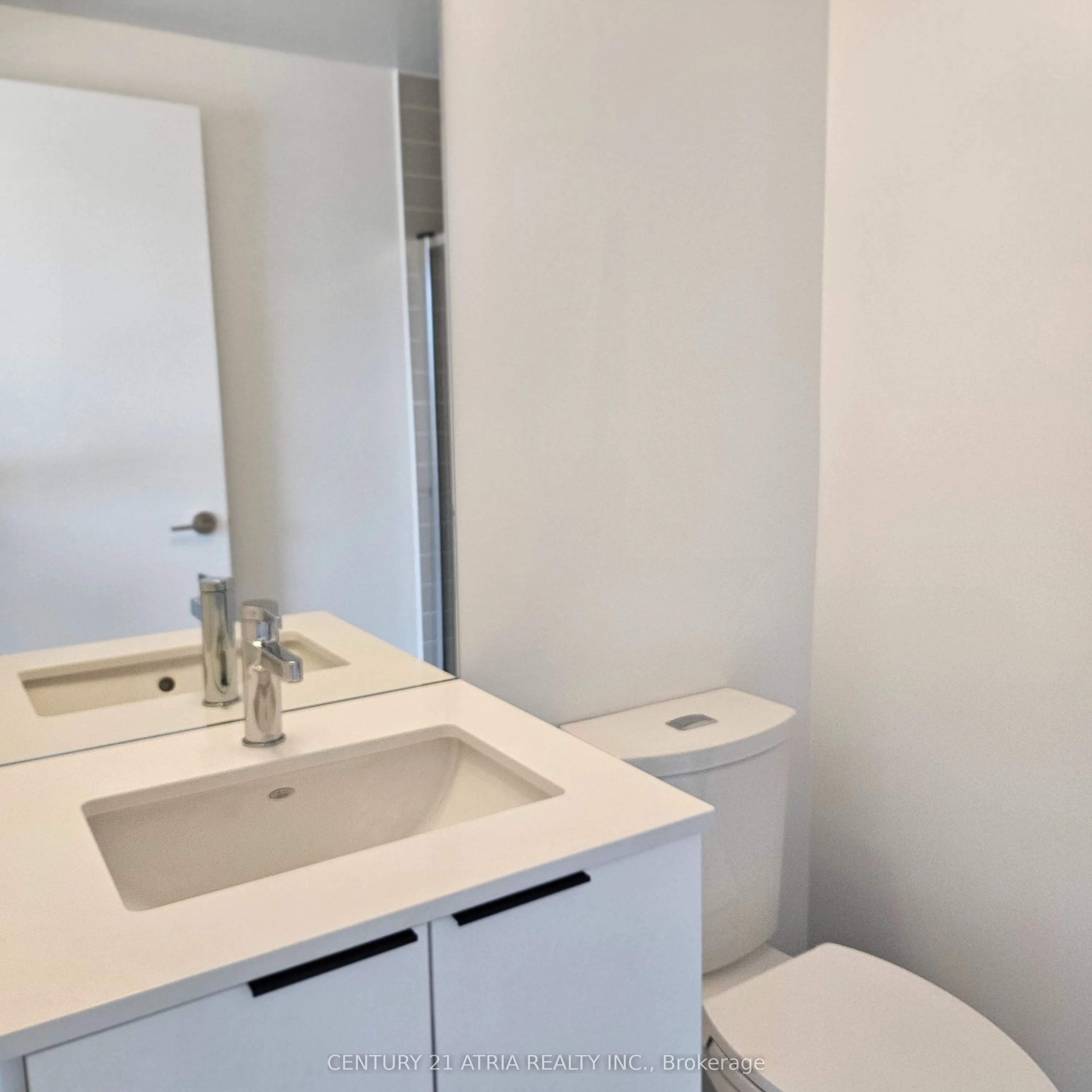 1350 Ellesmere Road, #513