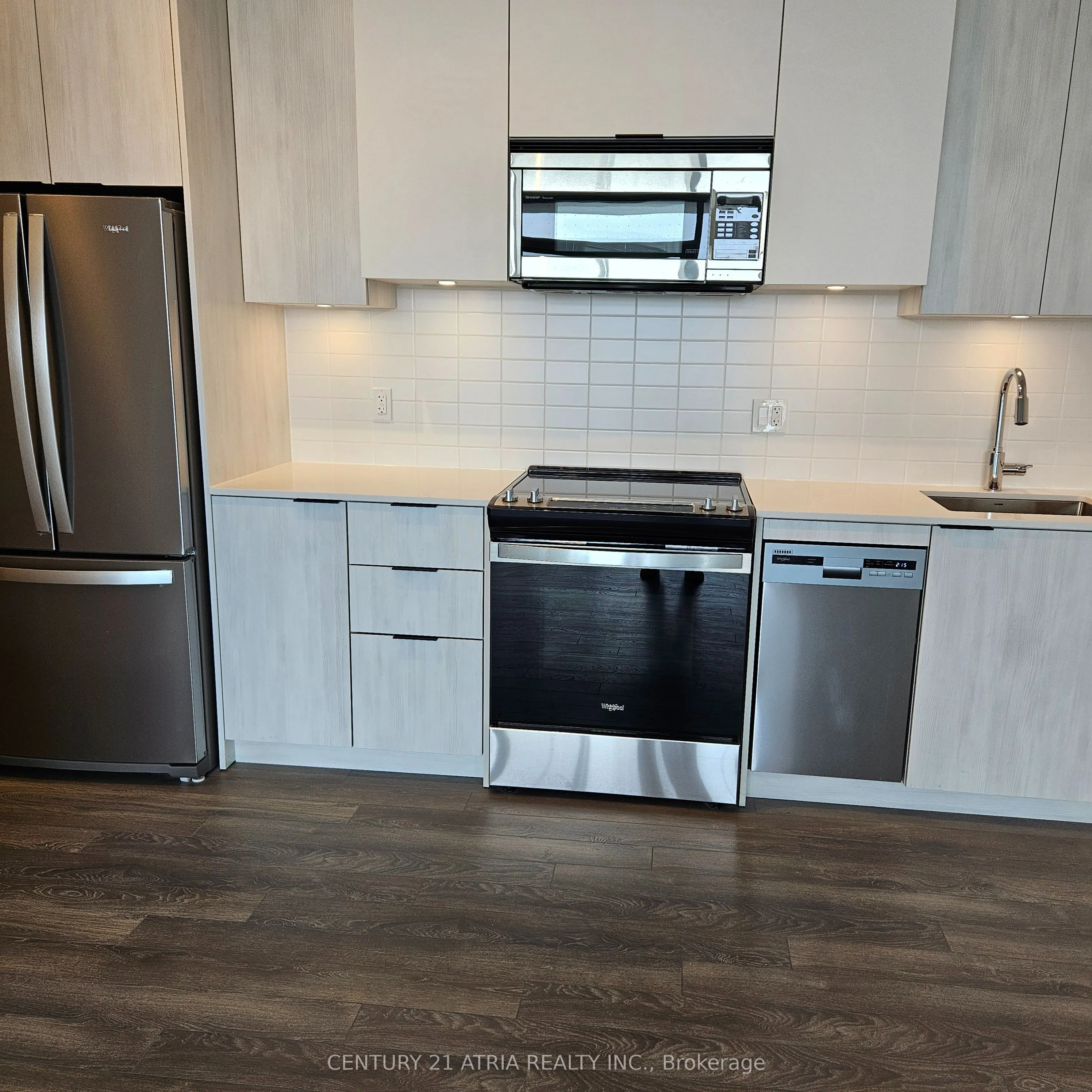 1350 Ellesmere Road, #513