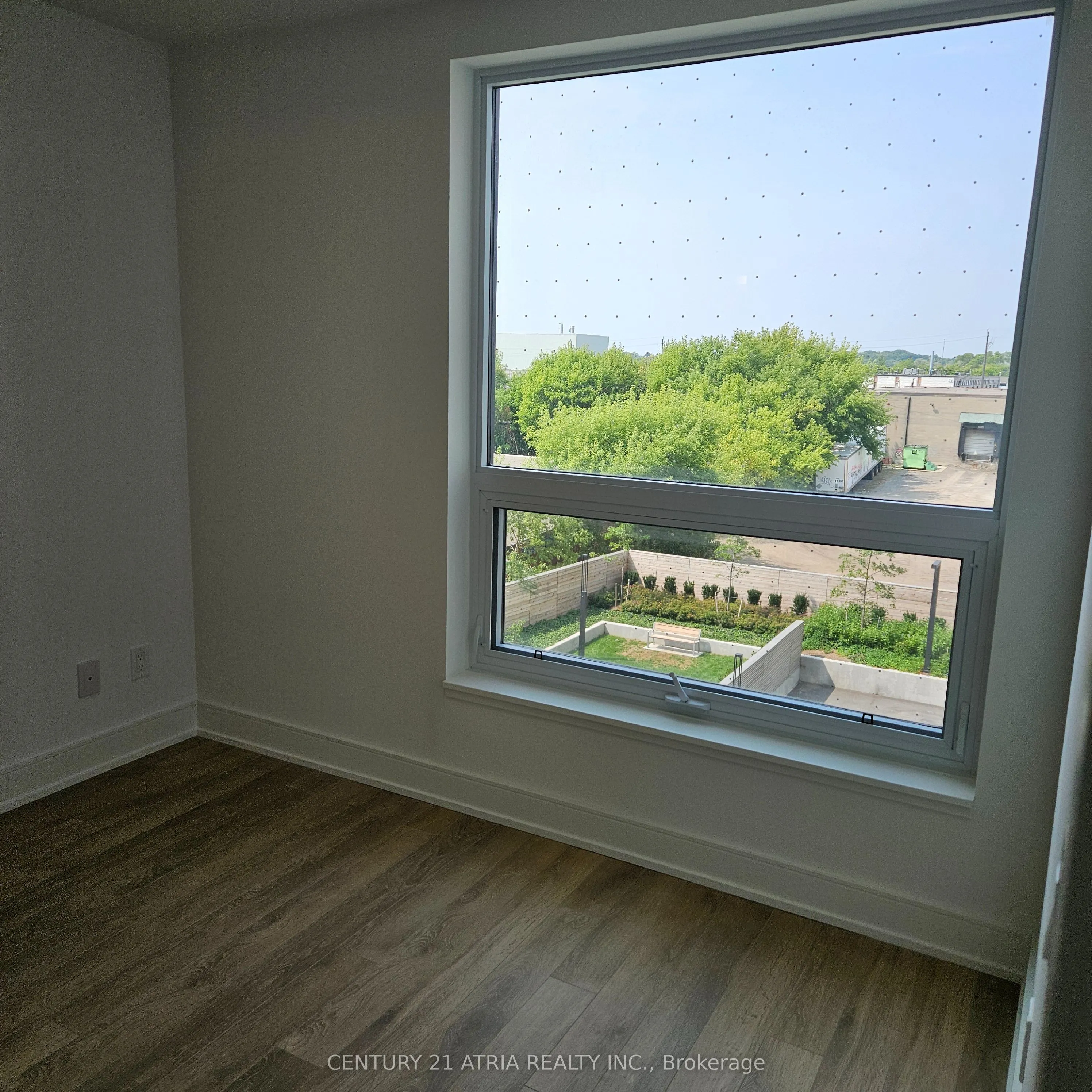 1350 Ellesmere Road, #524