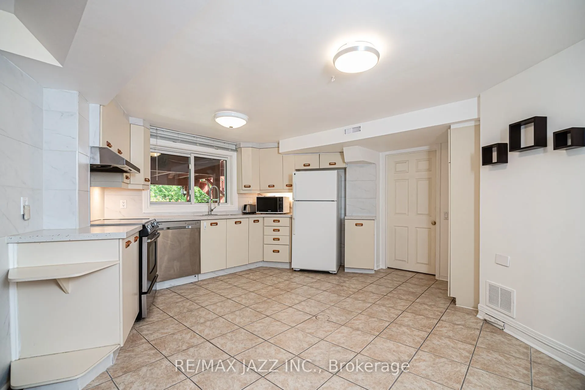 30 Love Crescent, #Bsmt