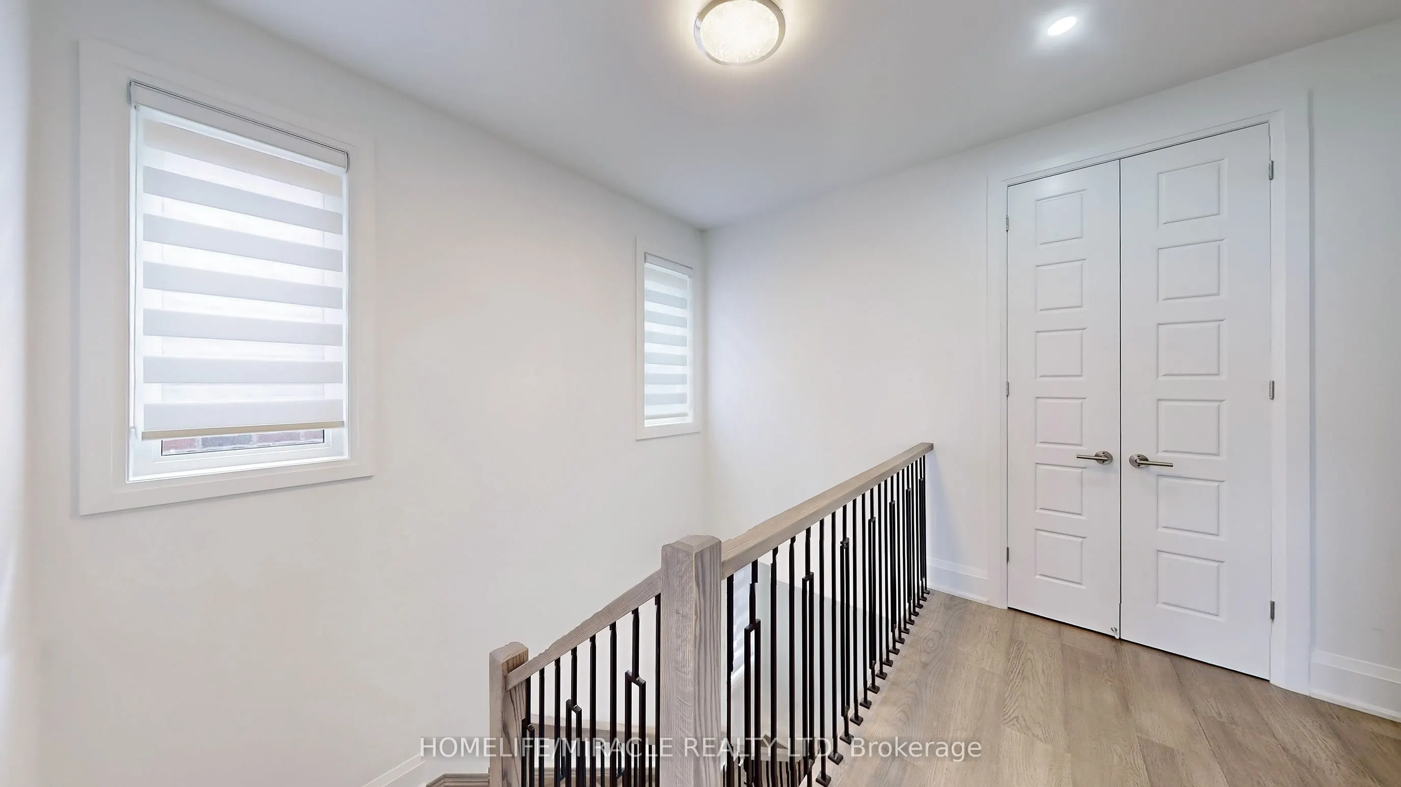 2849 Foxden Square
