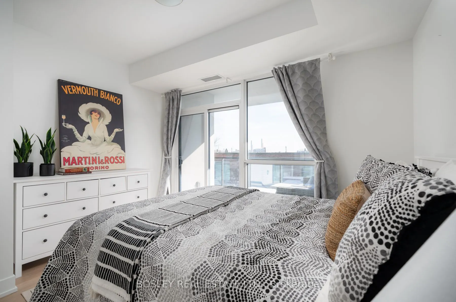 1331 Queen Street E, #508