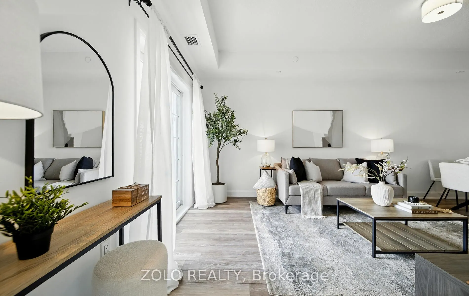 50 Lakebreeze Drive, #215