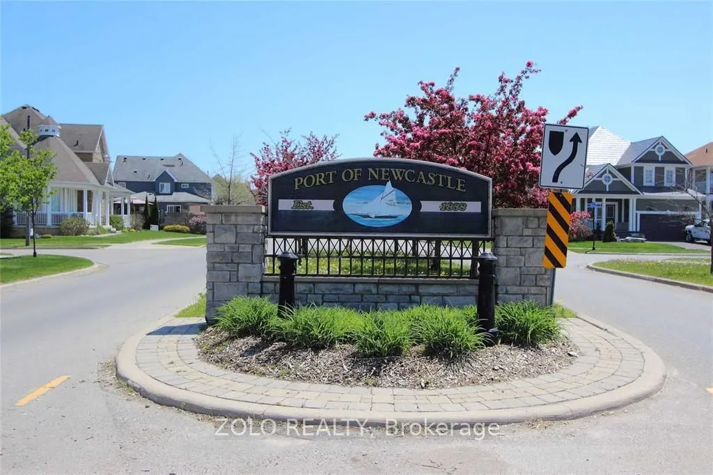 50 Lakebreeze Drive, #215