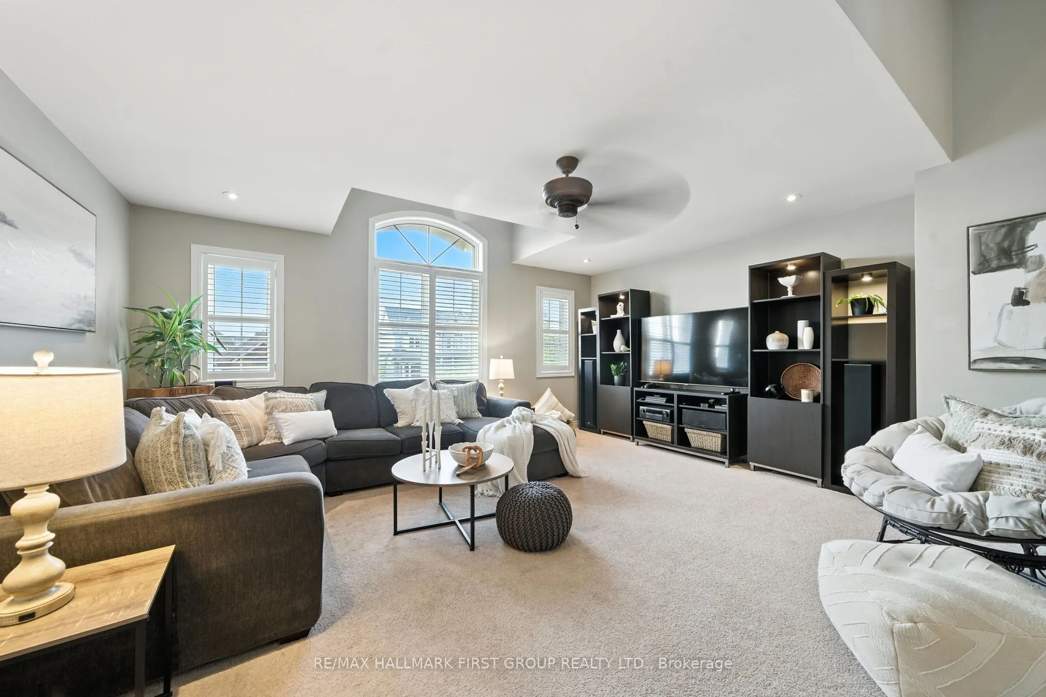 1886 Riverton Court