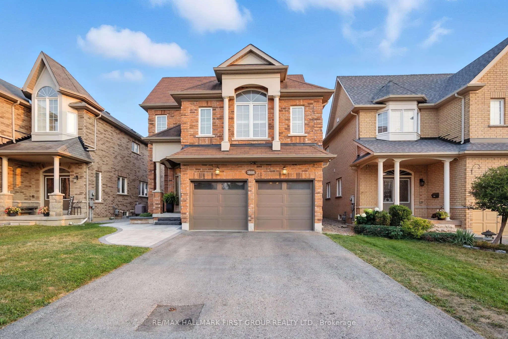 1886 Riverton Court