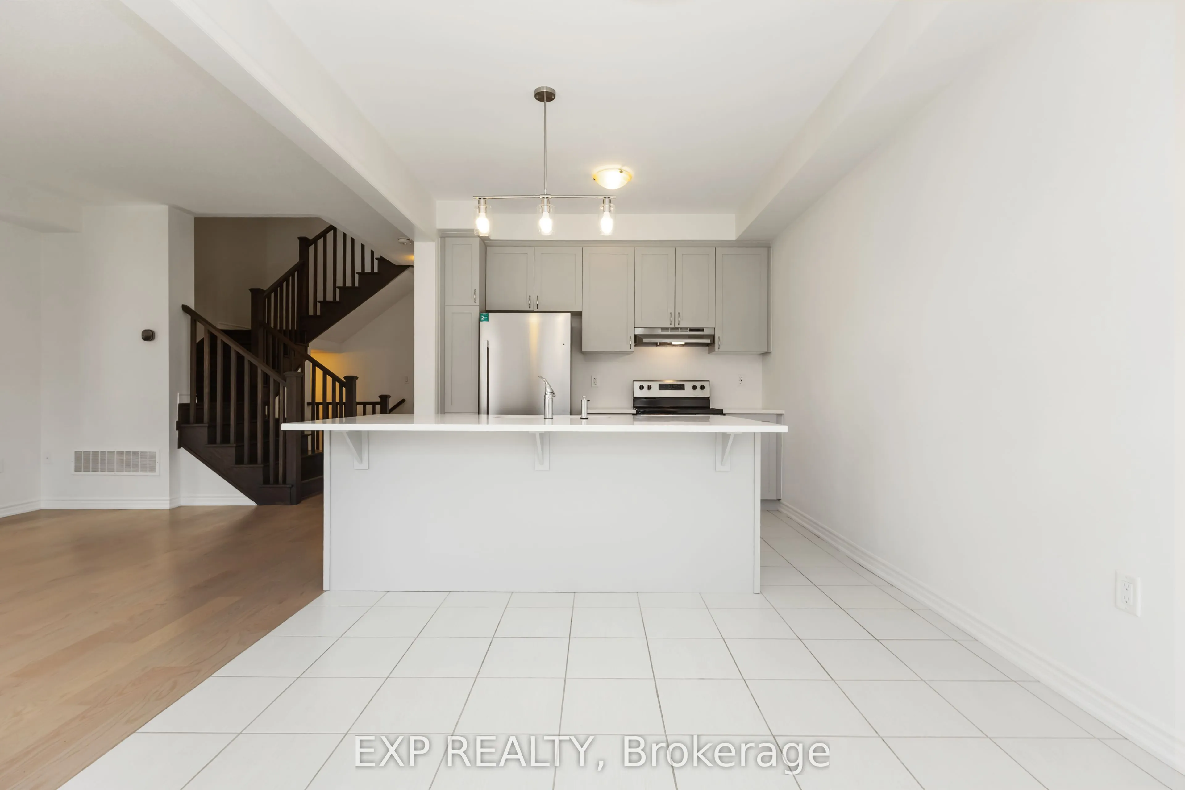 1493 HAWKTAIL Path