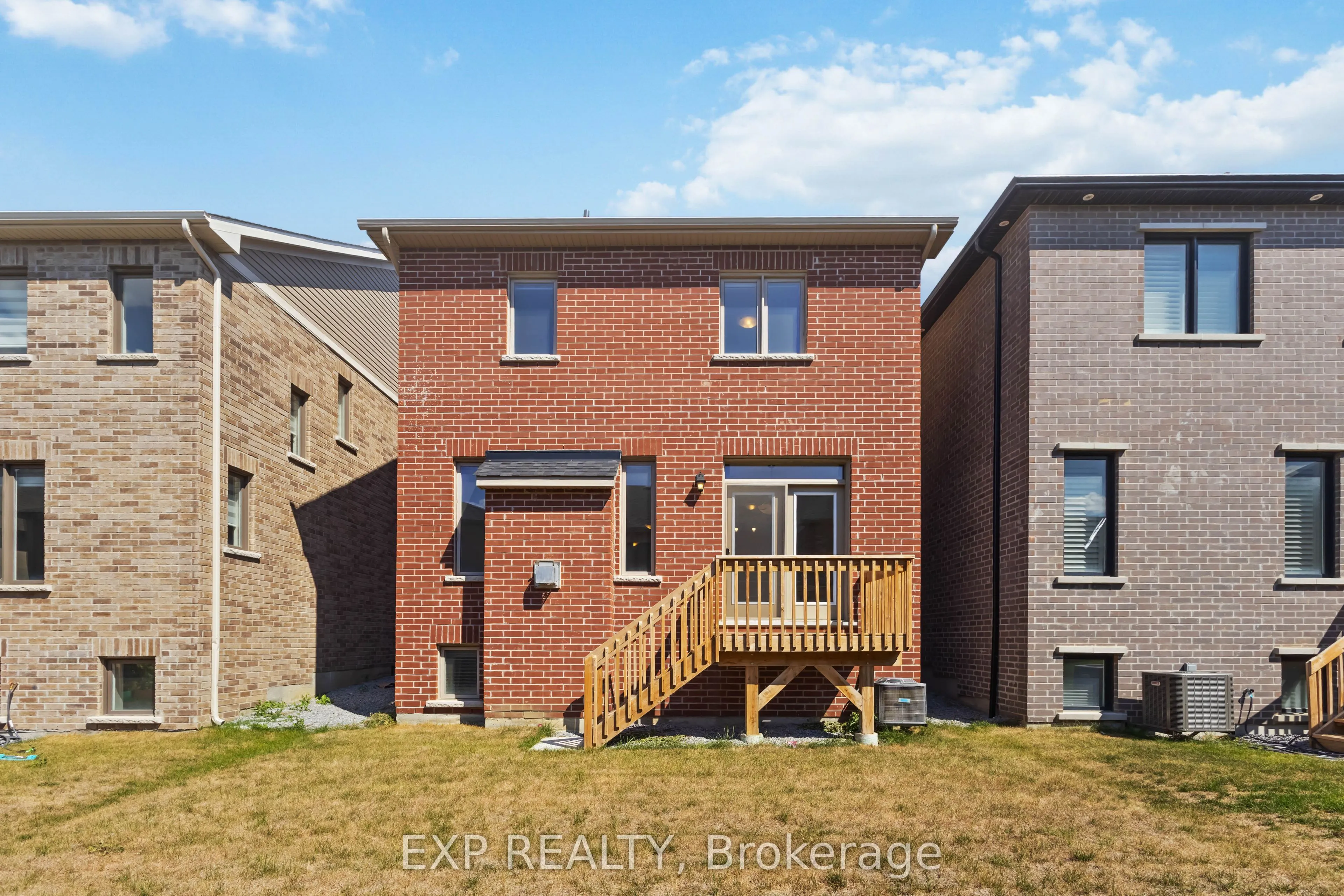 1493 HAWKTAIL Path
