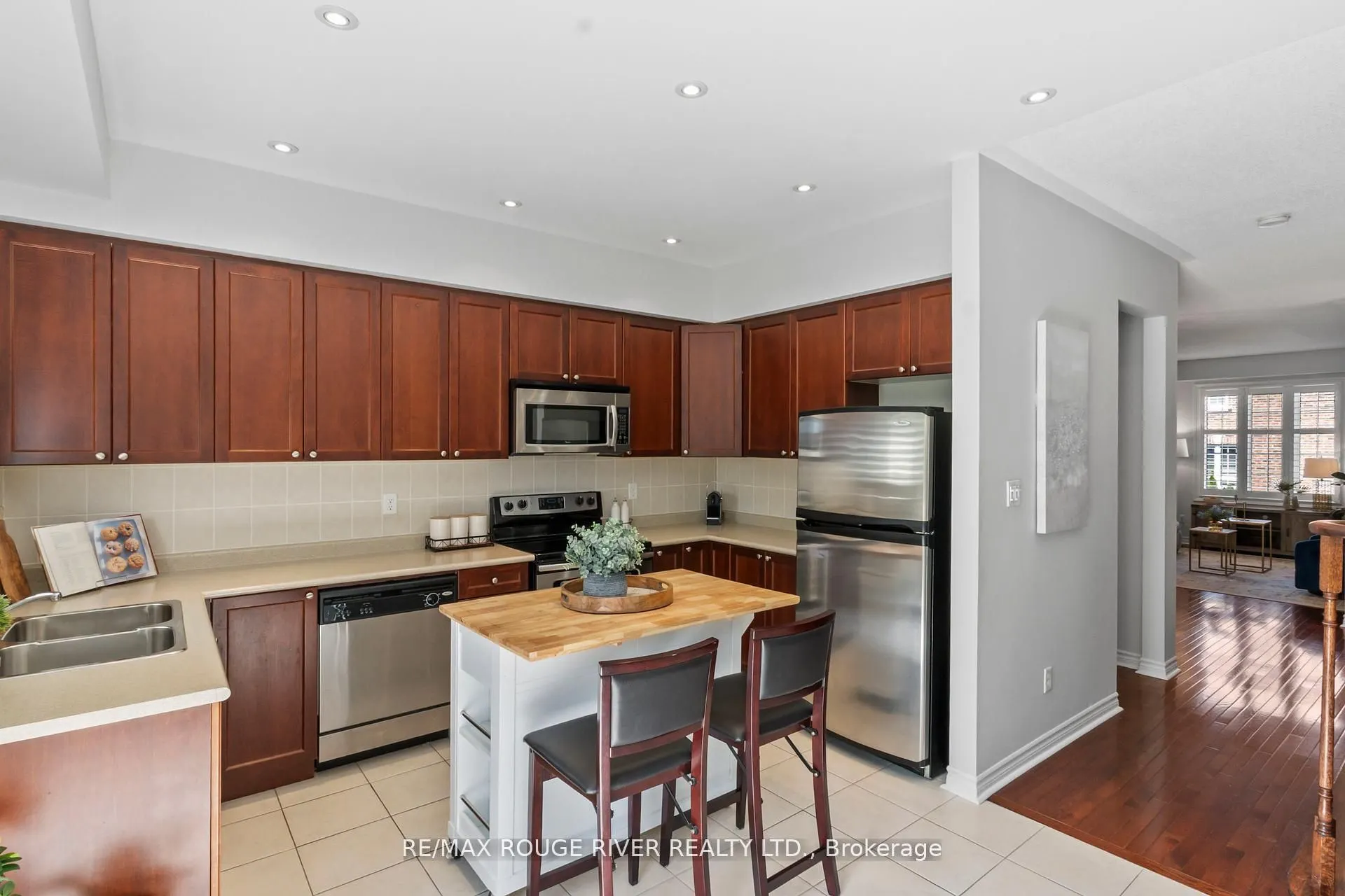 530 Kingston Road, #43
