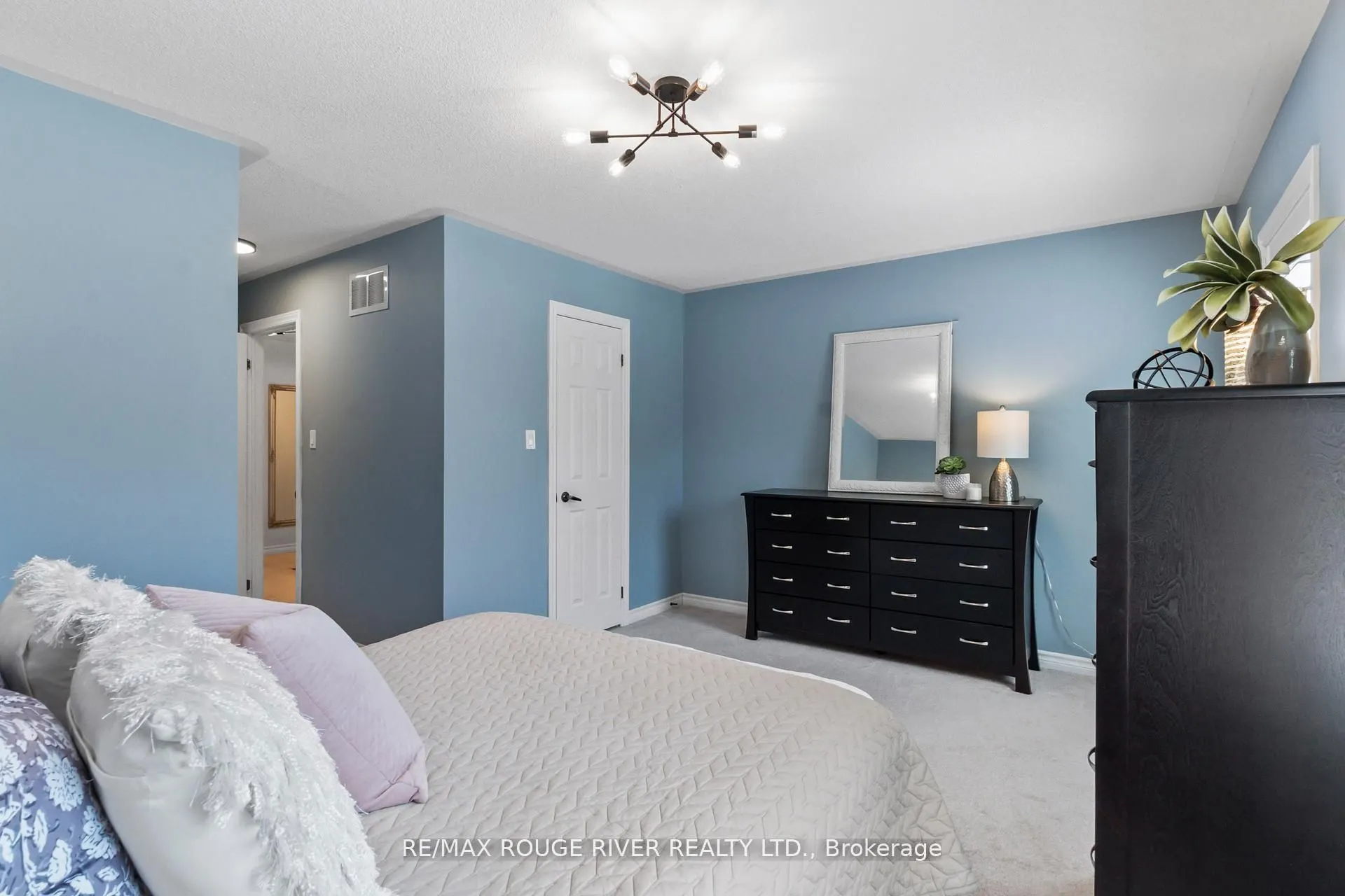 530 Kingston Road, #43