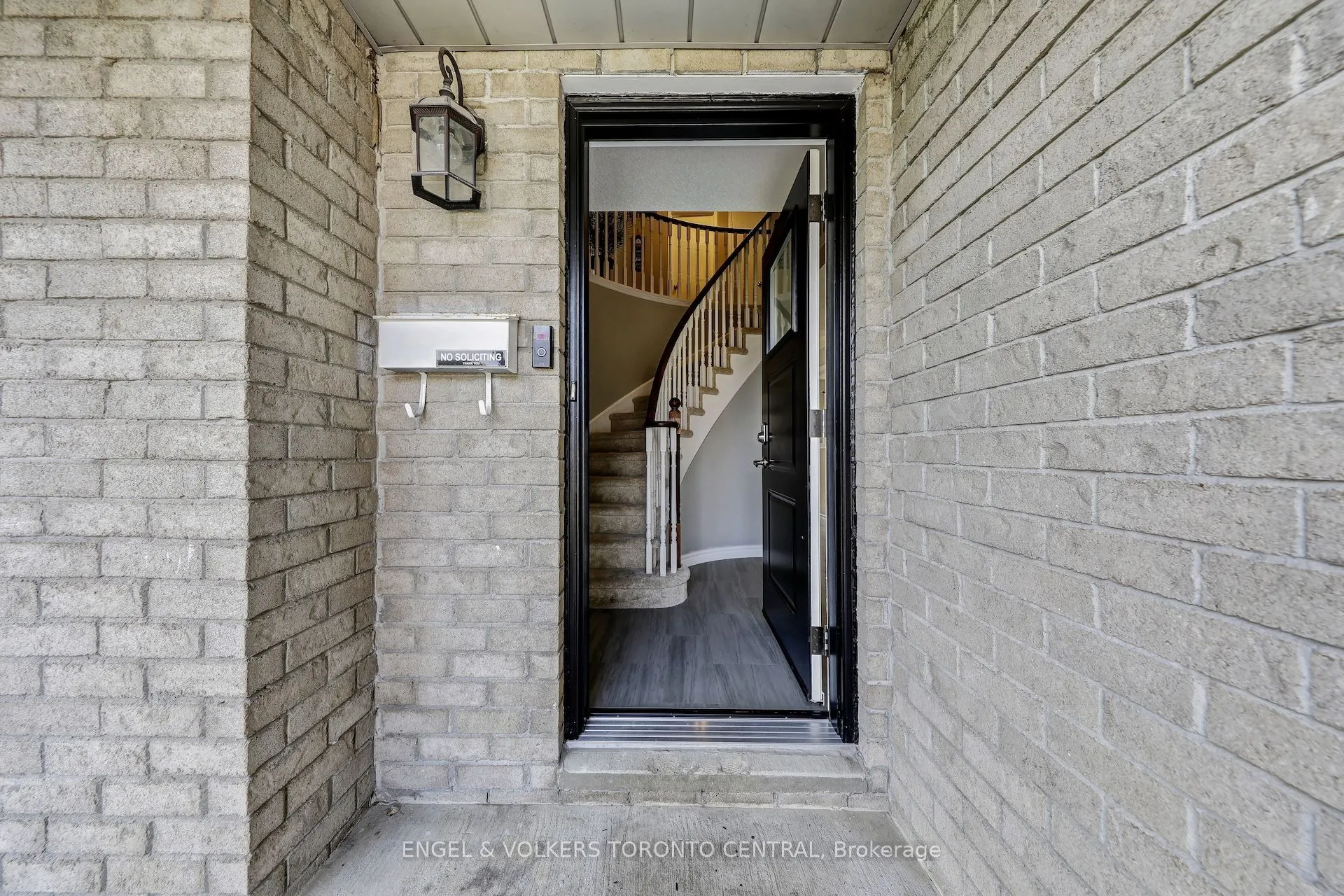 14 Soper Creek Drive